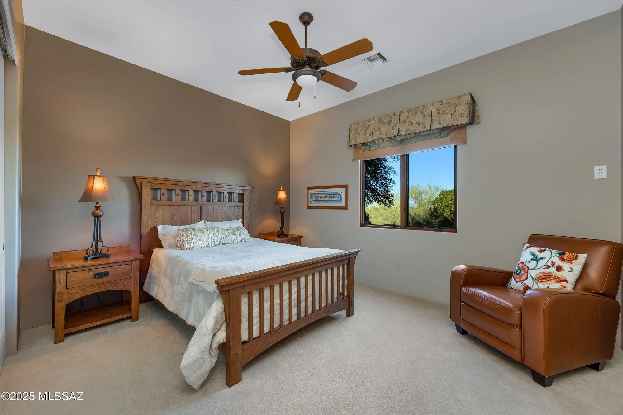 Property Slideshow image 27 of 32 | 997 e josephine saddle pl, Green Valley, AZ, 85614