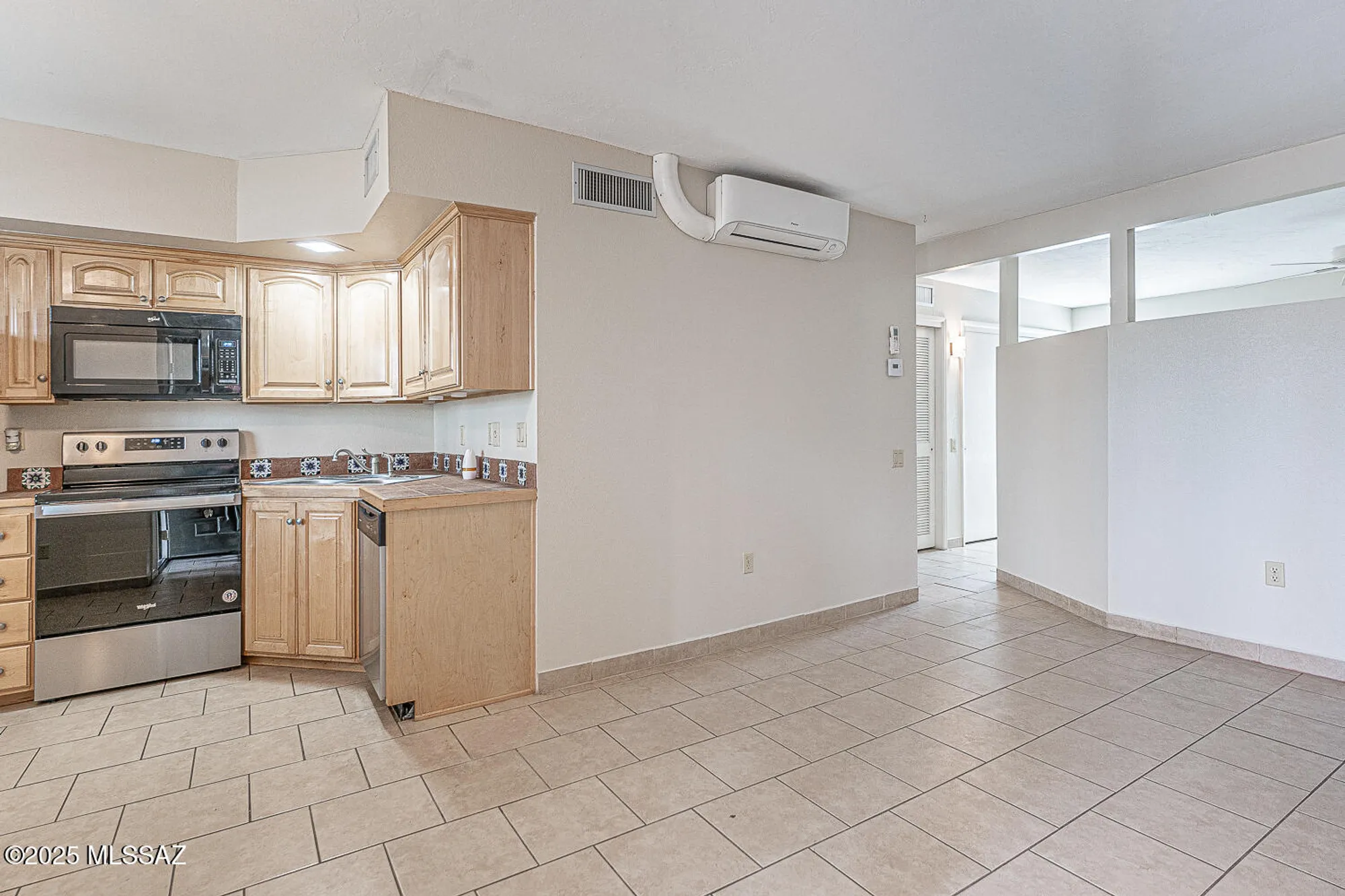 Property Slideshow image 15 of 27 | 1022 s calle de la temporada, Green Valley, AZ, 85614