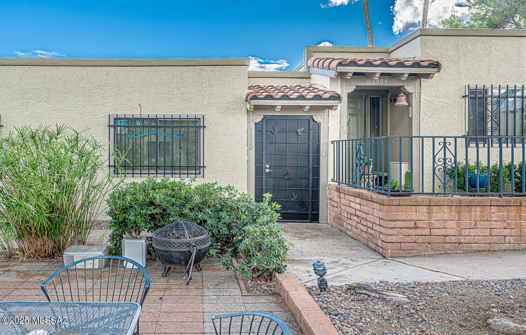 Property Slideshow image 1 of 27 | 1022 s calle de la temporada, Green Valley, AZ, 85614