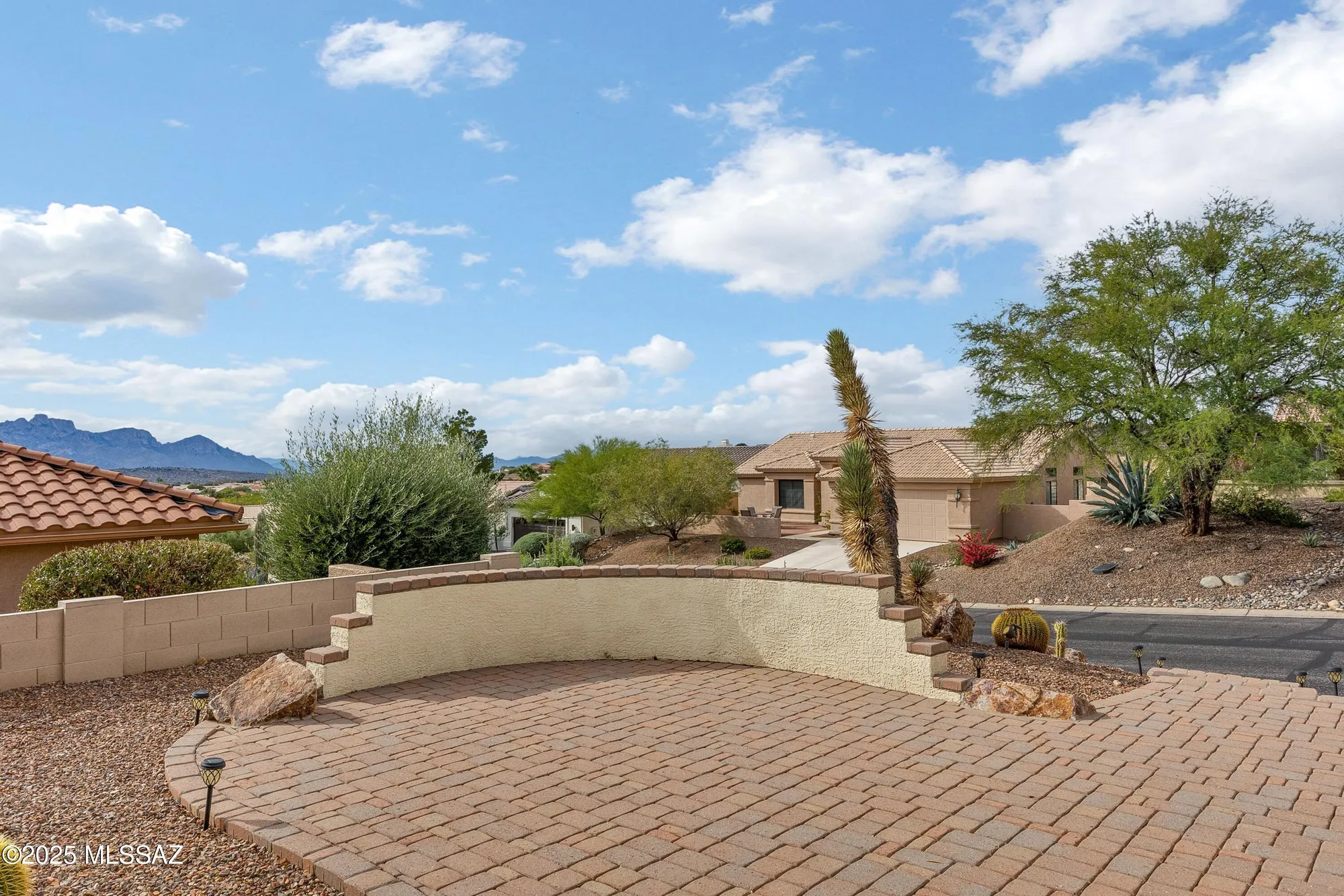 Property Slideshow image 5 of 50 | 36997 s golf course dr, Saddlebrooke, AZ, 85739