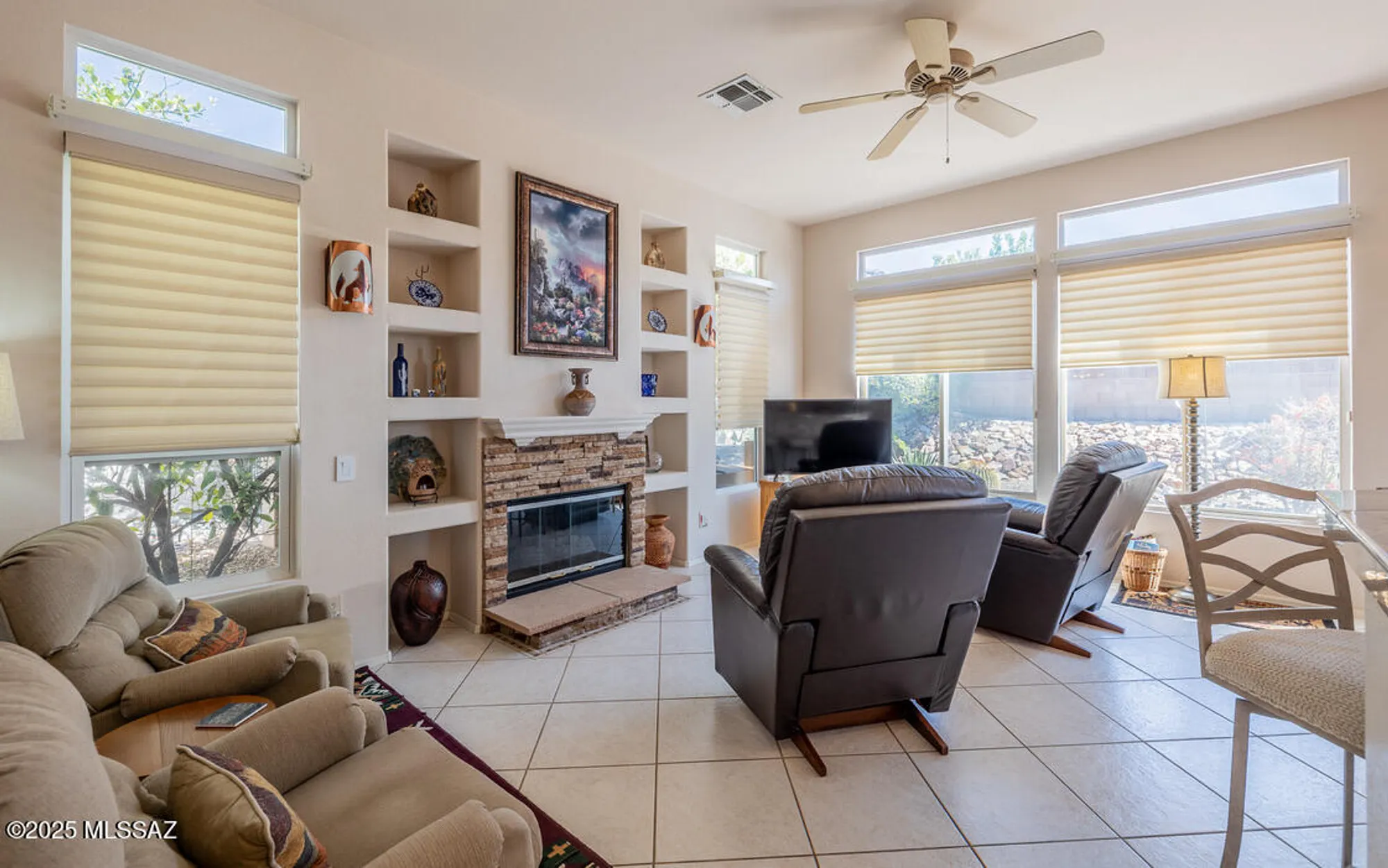 Property Slideshow image 11 of 49 | 13548 n heritage canyon dr, Marana, AZ, 85658