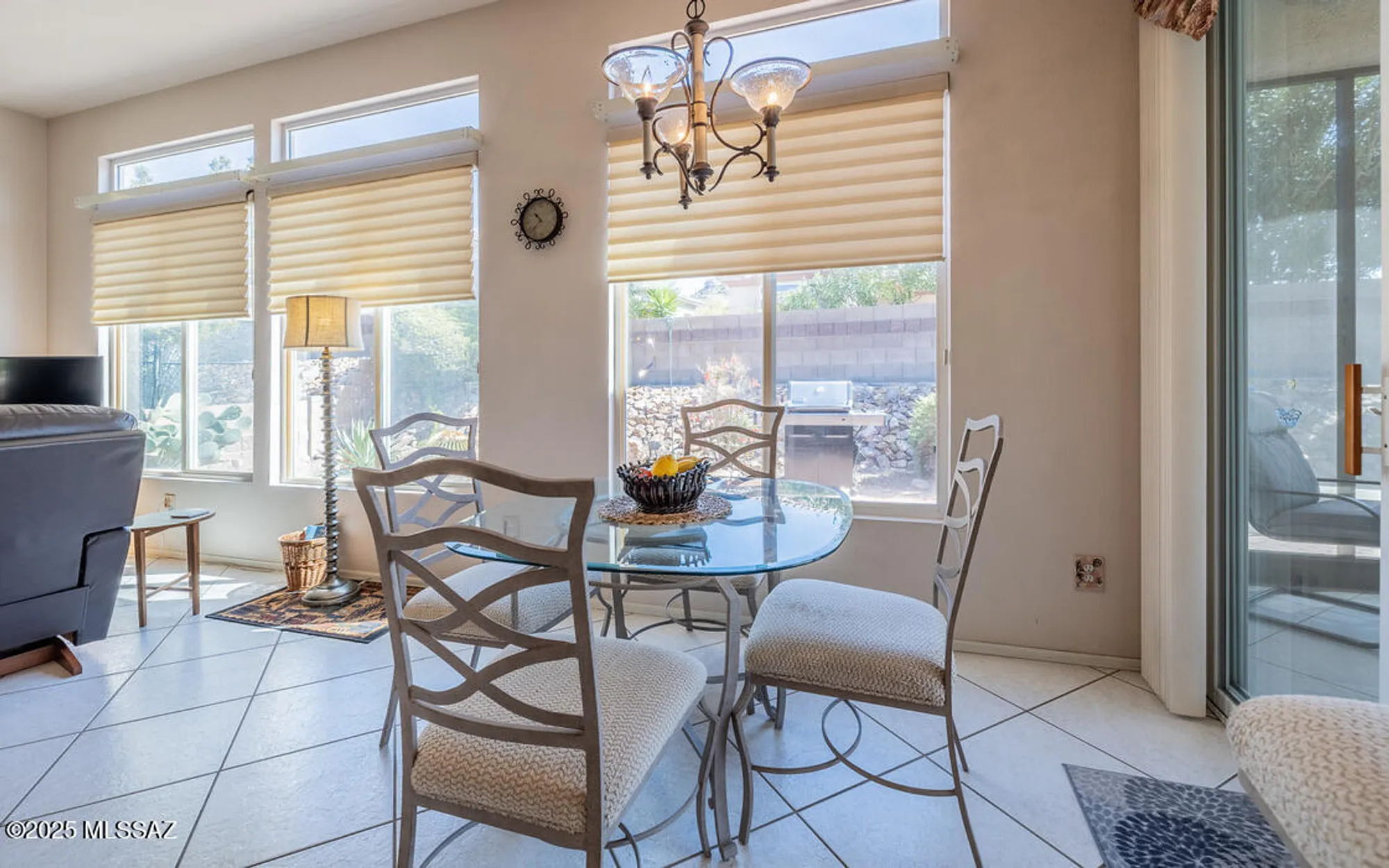 Property Slideshow image 15 of 49 | 13548 n heritage canyon dr, Marana, AZ, 85658