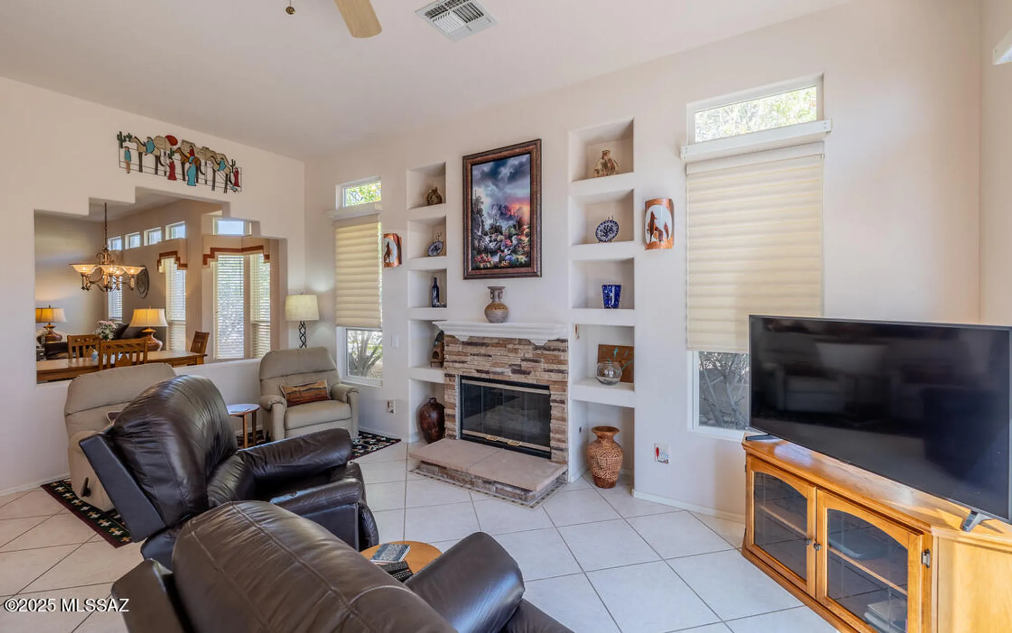 Property Slideshow image 16 of 49 | 13548 n heritage canyon dr, Marana, AZ, 85658