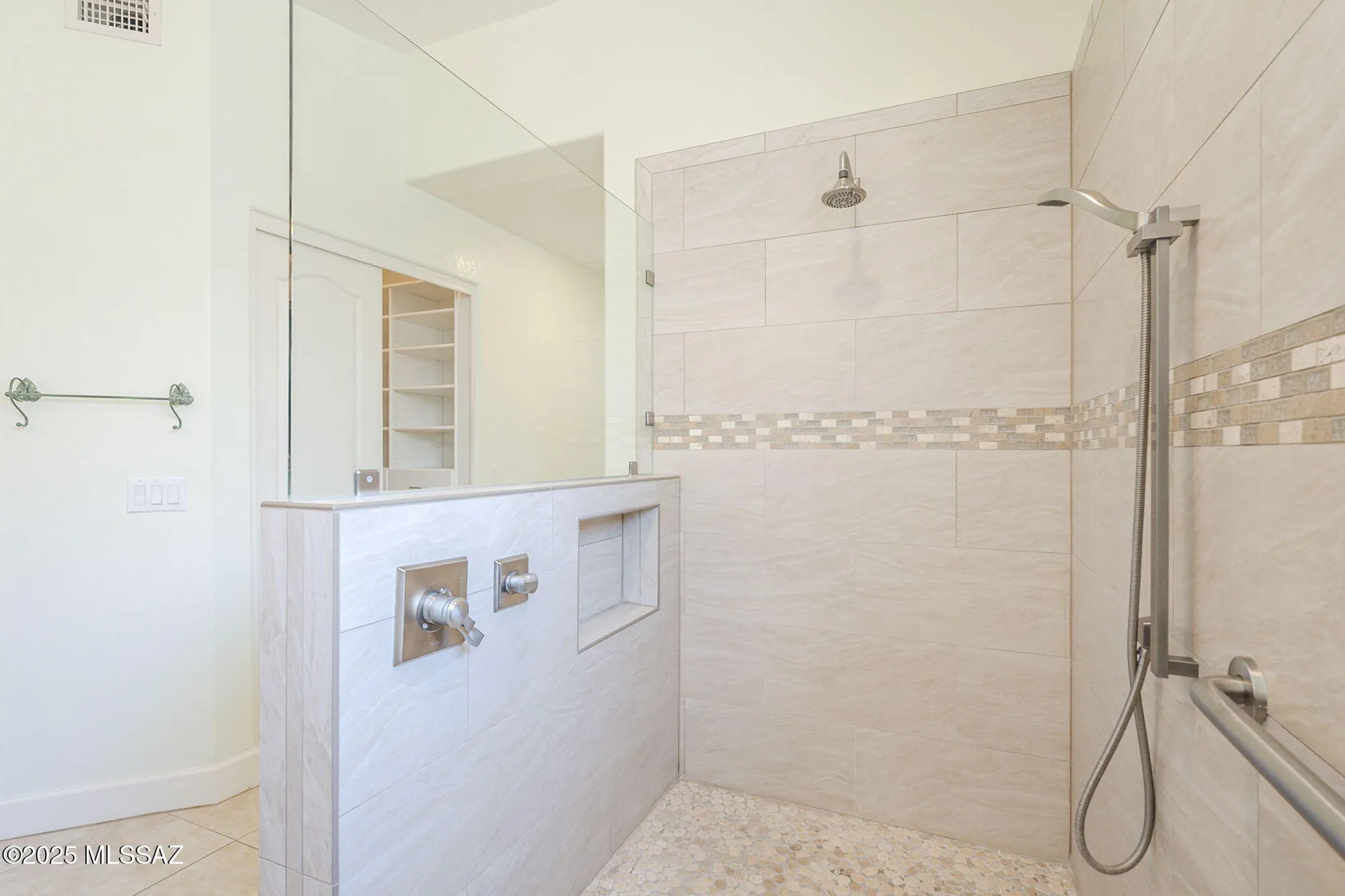 Property Slideshow image 29 of 44 | 37514 s desert star ct, Tucson, AZ, 85739