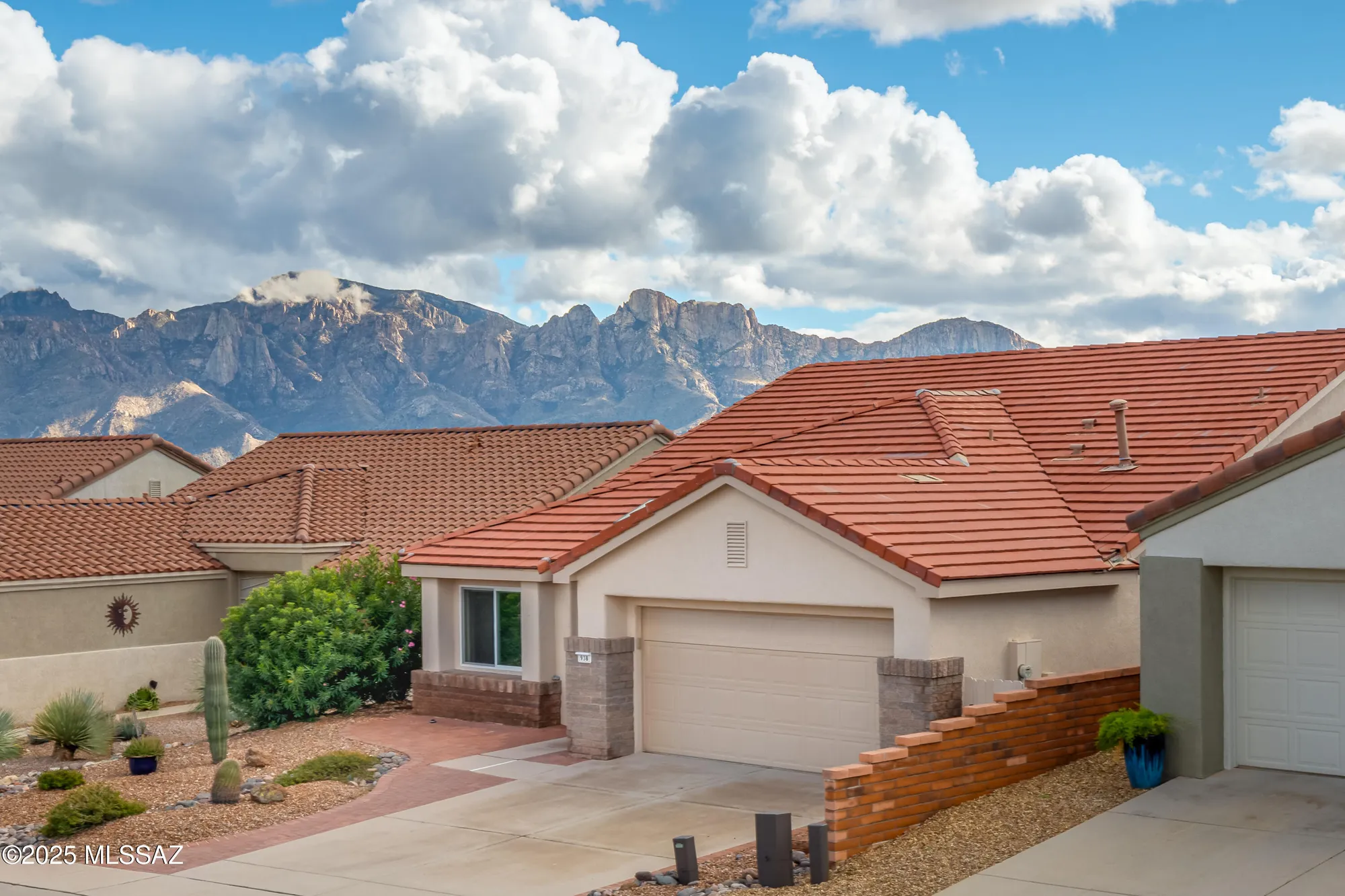 Property Slideshow image 32 of 35 | 938 e grass meadow pl, Oro Valley, AZ, 85755