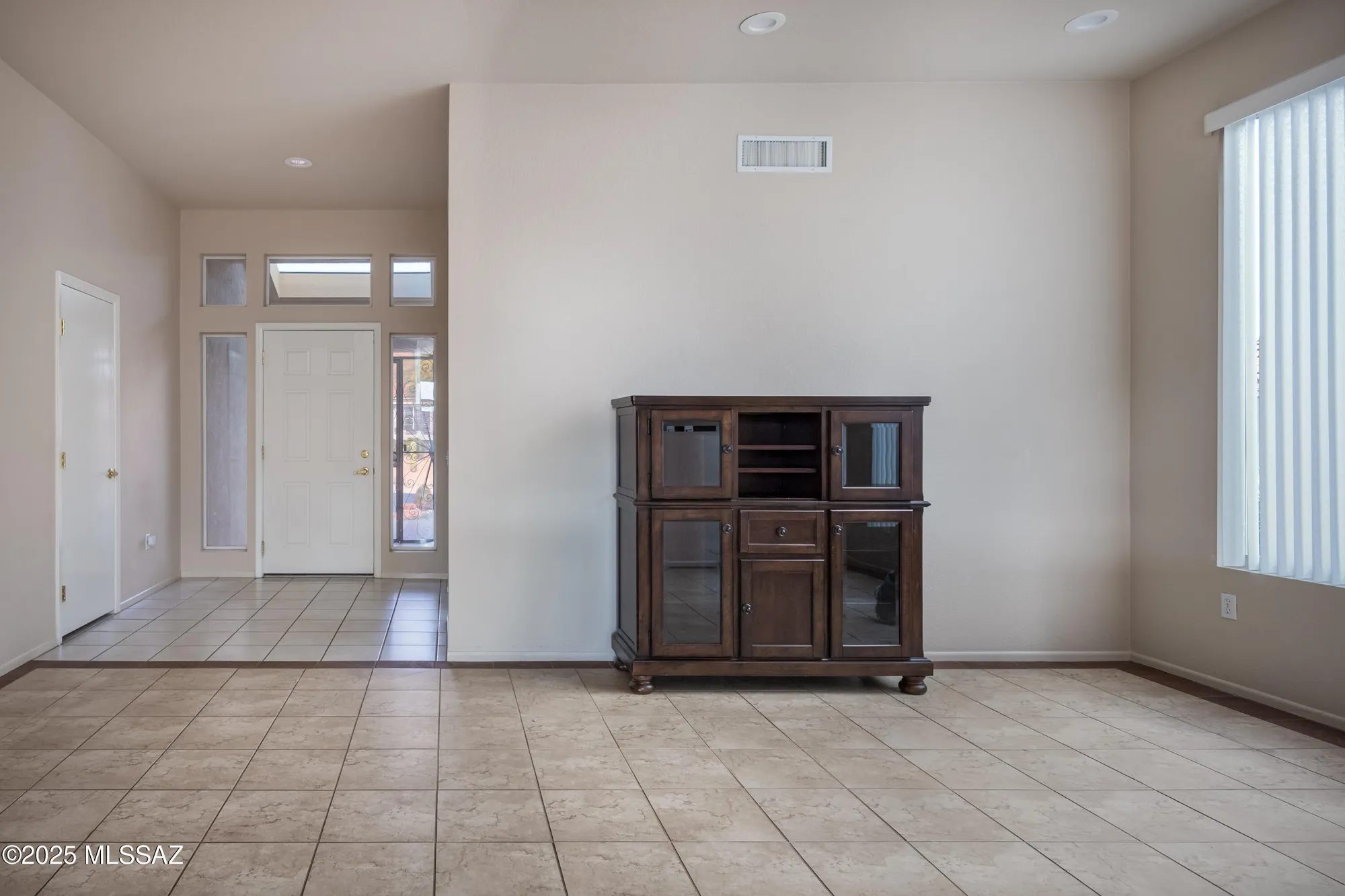 Property Slideshow image 11 of 35 | 938 e grass meadow pl, Oro Valley, AZ, 85755