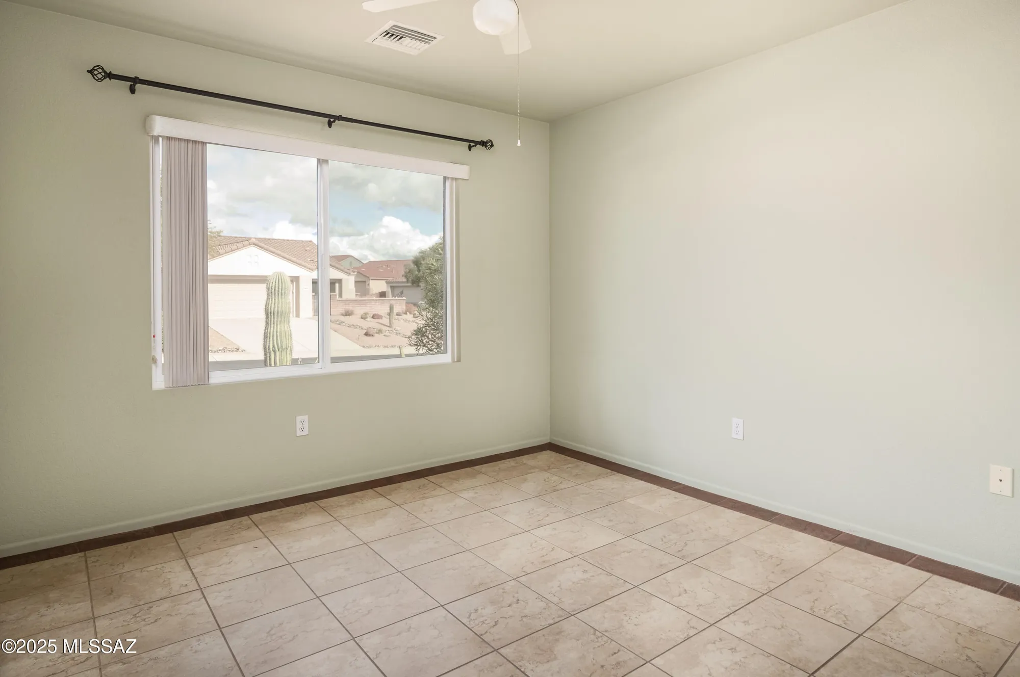 Property Slideshow image 27 of 35 | 938 e grass meadow pl, Oro Valley, AZ, 85755