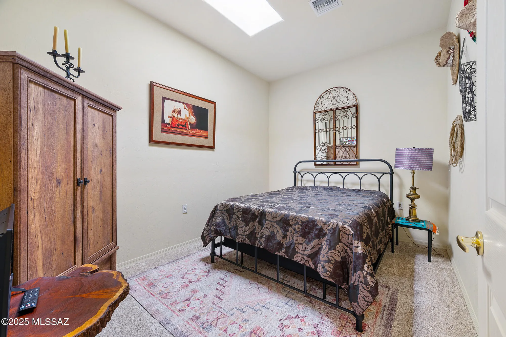 Property Slideshow image 19 of 33 | 703 w greenview pl, Green Valley, AZ, 85614