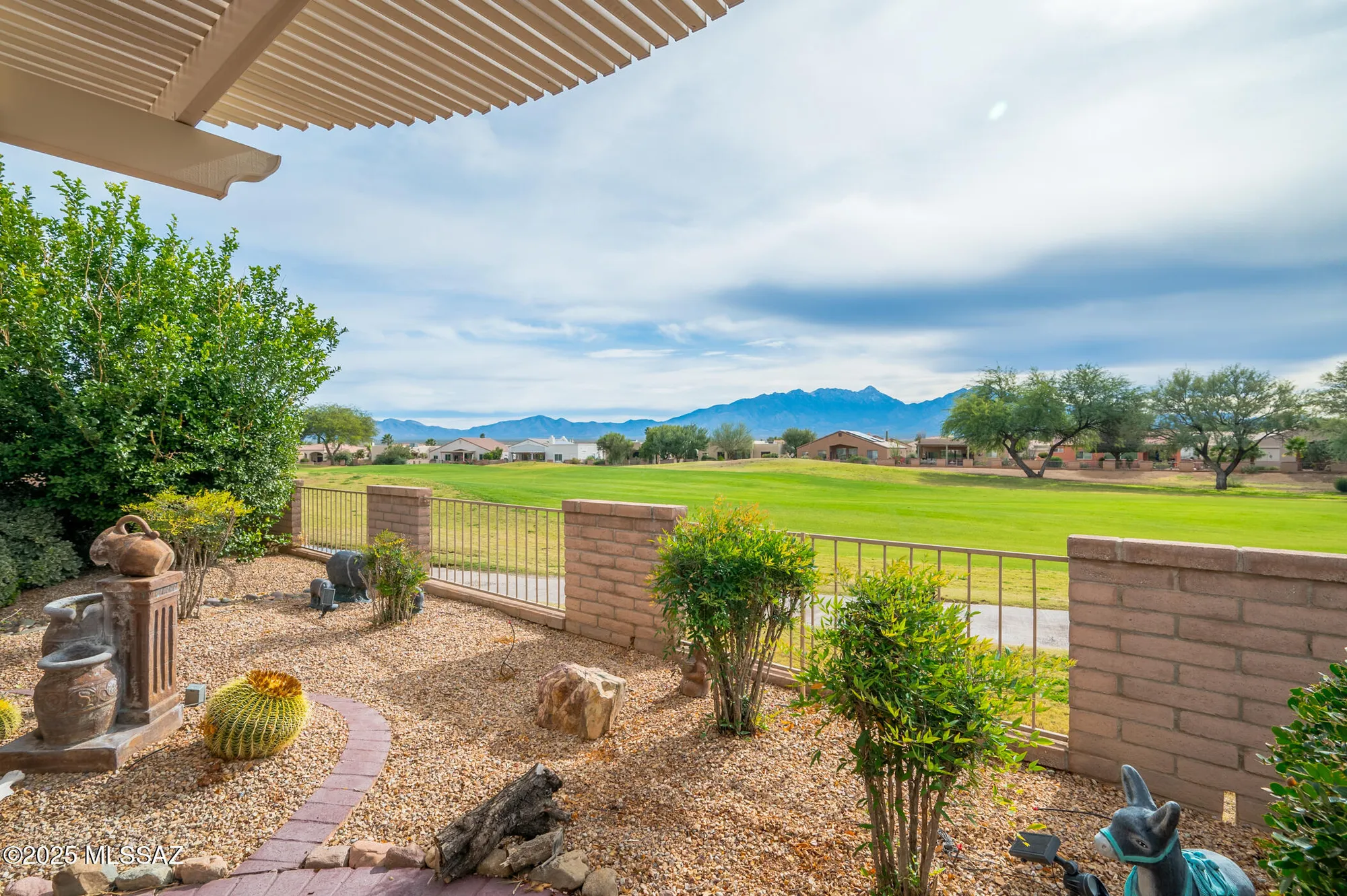 Property Slideshow image 23 of 33 | 703 w greenview pl, Green Valley, AZ, 85614