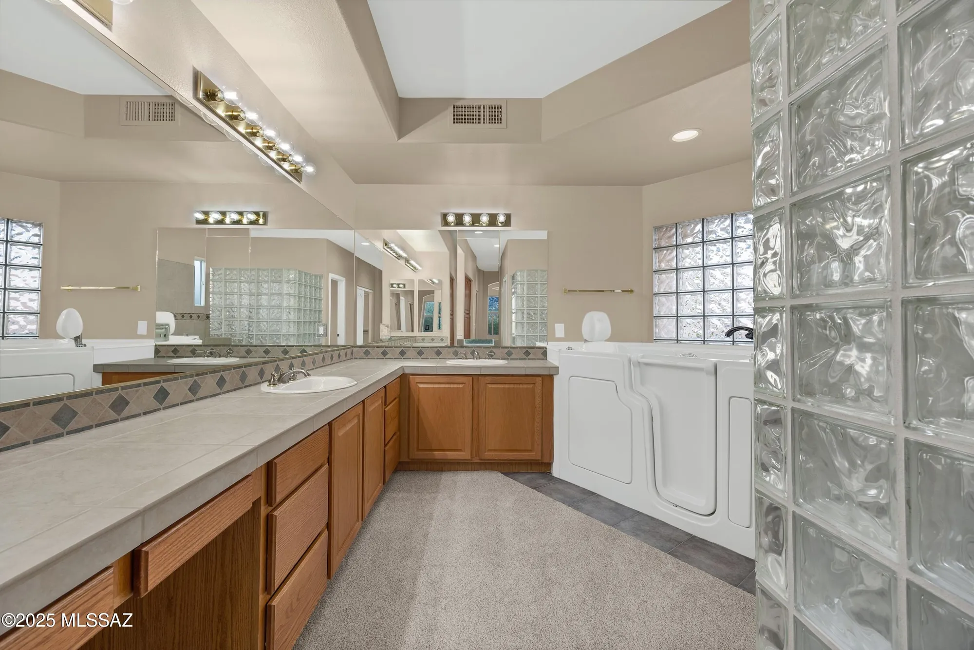 Property Slideshow image 31 of 50 | 36997 s golf course dr, Saddlebrooke, AZ, 85739