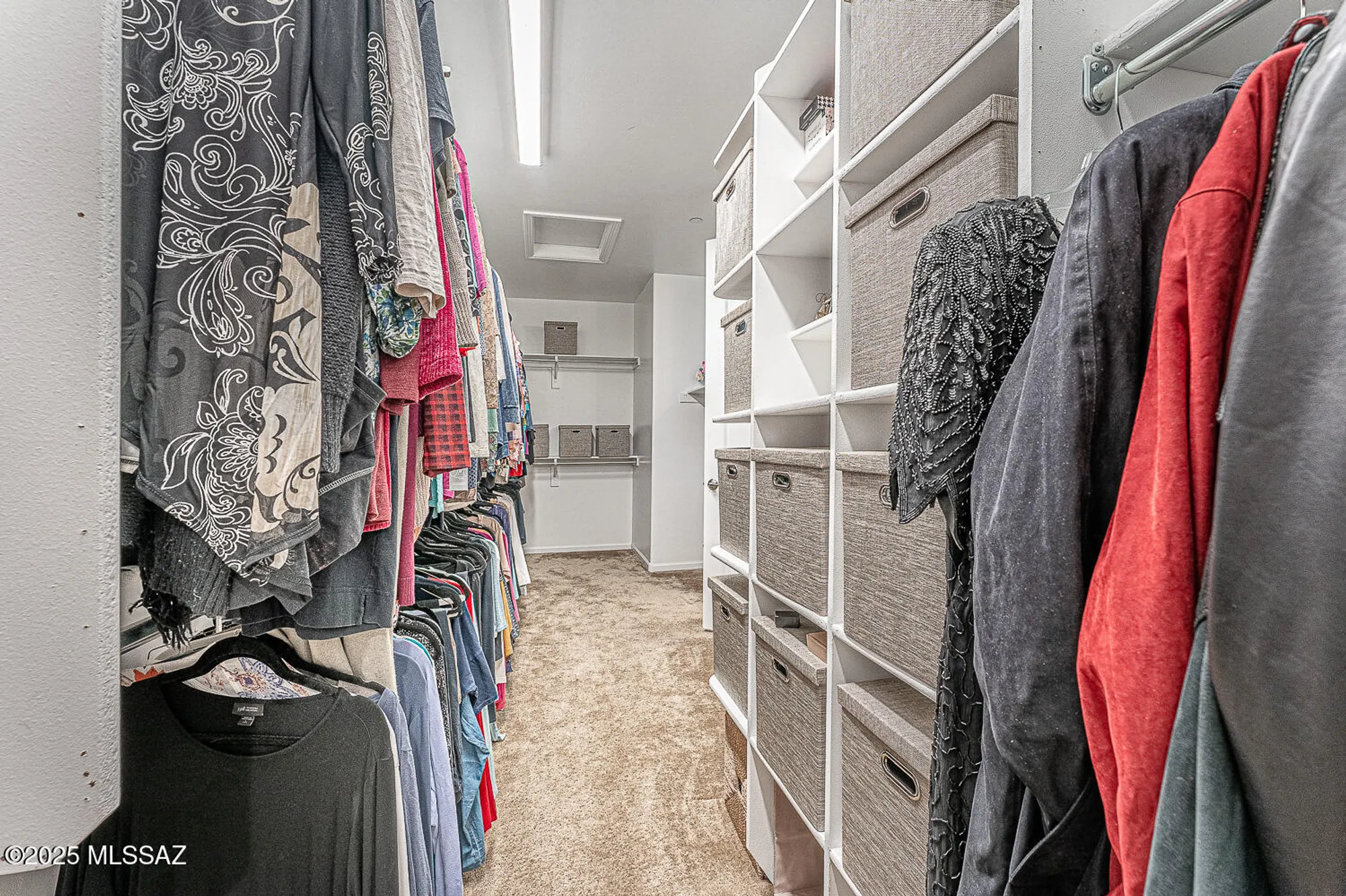 Property Slideshow image 24 of 43 | 2230 e thunder bluff dr, Green Valley, AZ, 85614