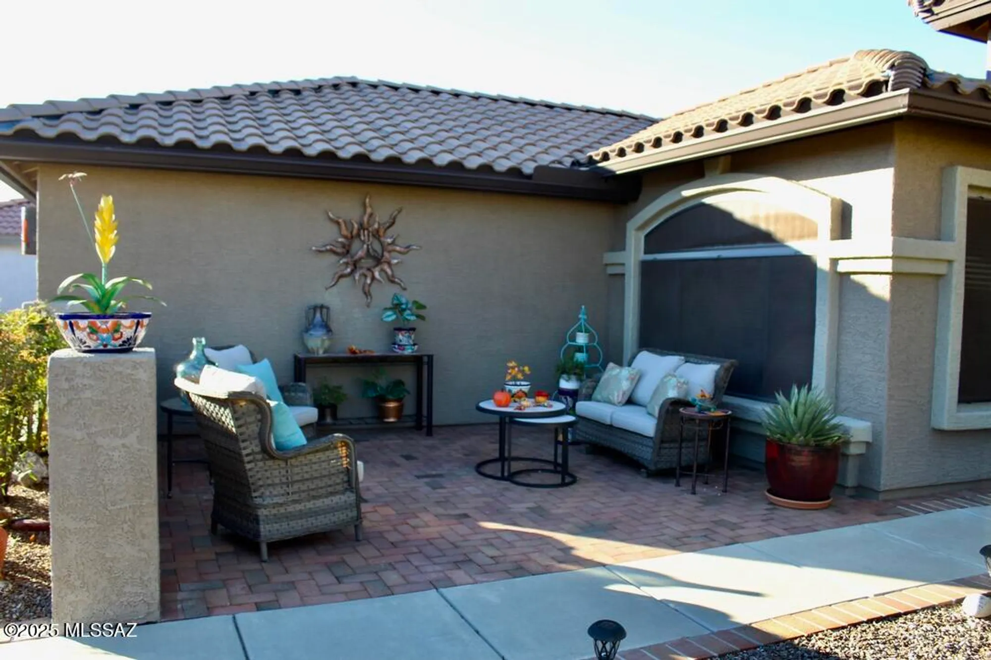 Property Slideshow image 2 of 51 | 2427 e bonita canyon dr, Green Valley, AZ, 85614