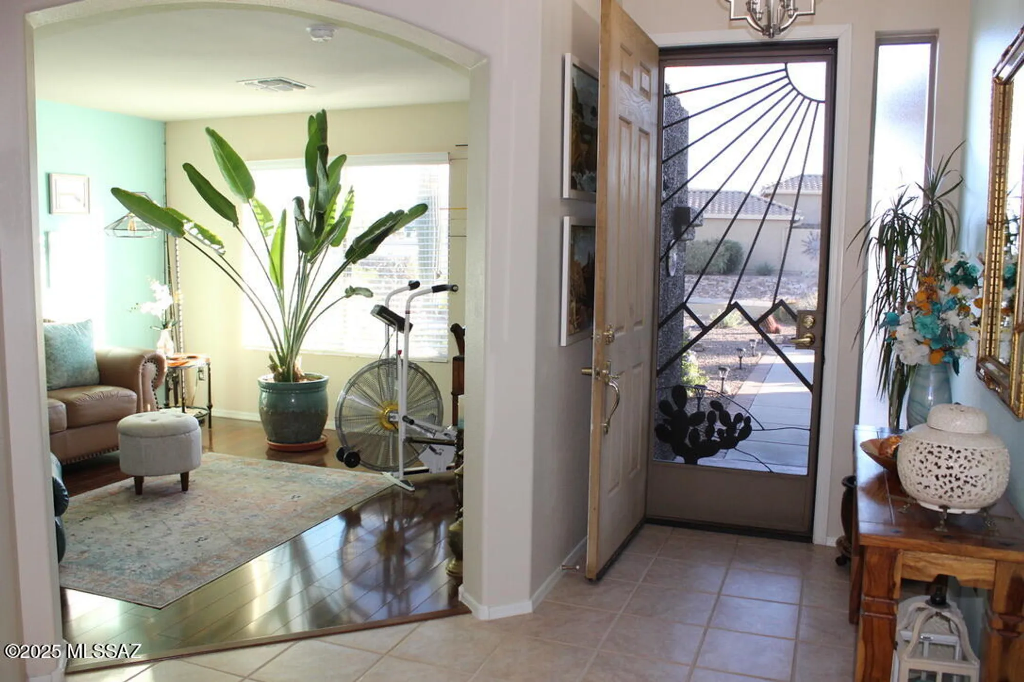 Property Slideshow image 9 of 51 | 2427 e bonita canyon dr, Green Valley, AZ, 85614