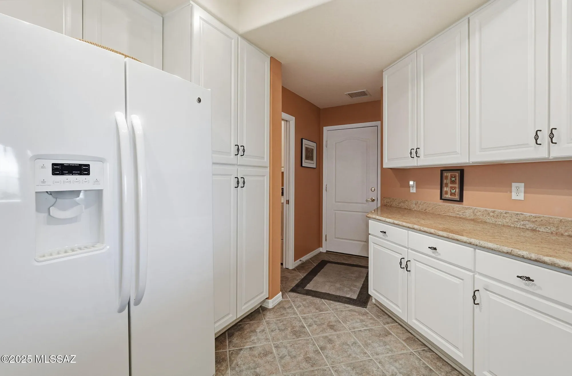 Property Slideshow image 16 of 43 | 660 n cedar bend ave, Green Valley, AZ, 85614
