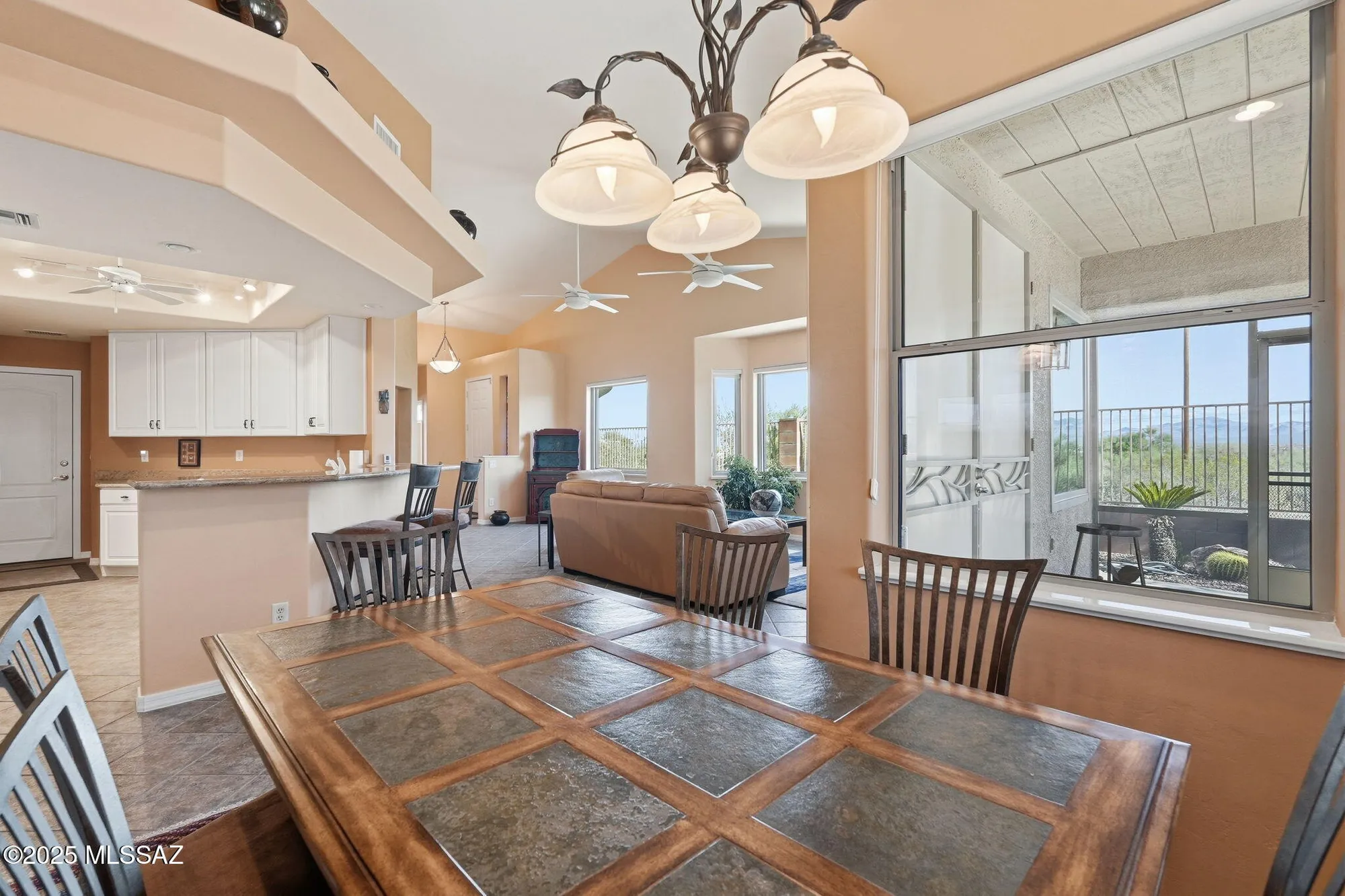 Property Slideshow image 19 of 43 | 660 n cedar bend ave, Green Valley, AZ, 85614