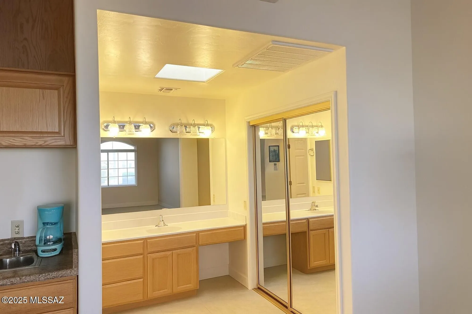 Property Slideshow image 12 of 26 | 1857 w demetrie loop, Green Valley, AZ, 85622