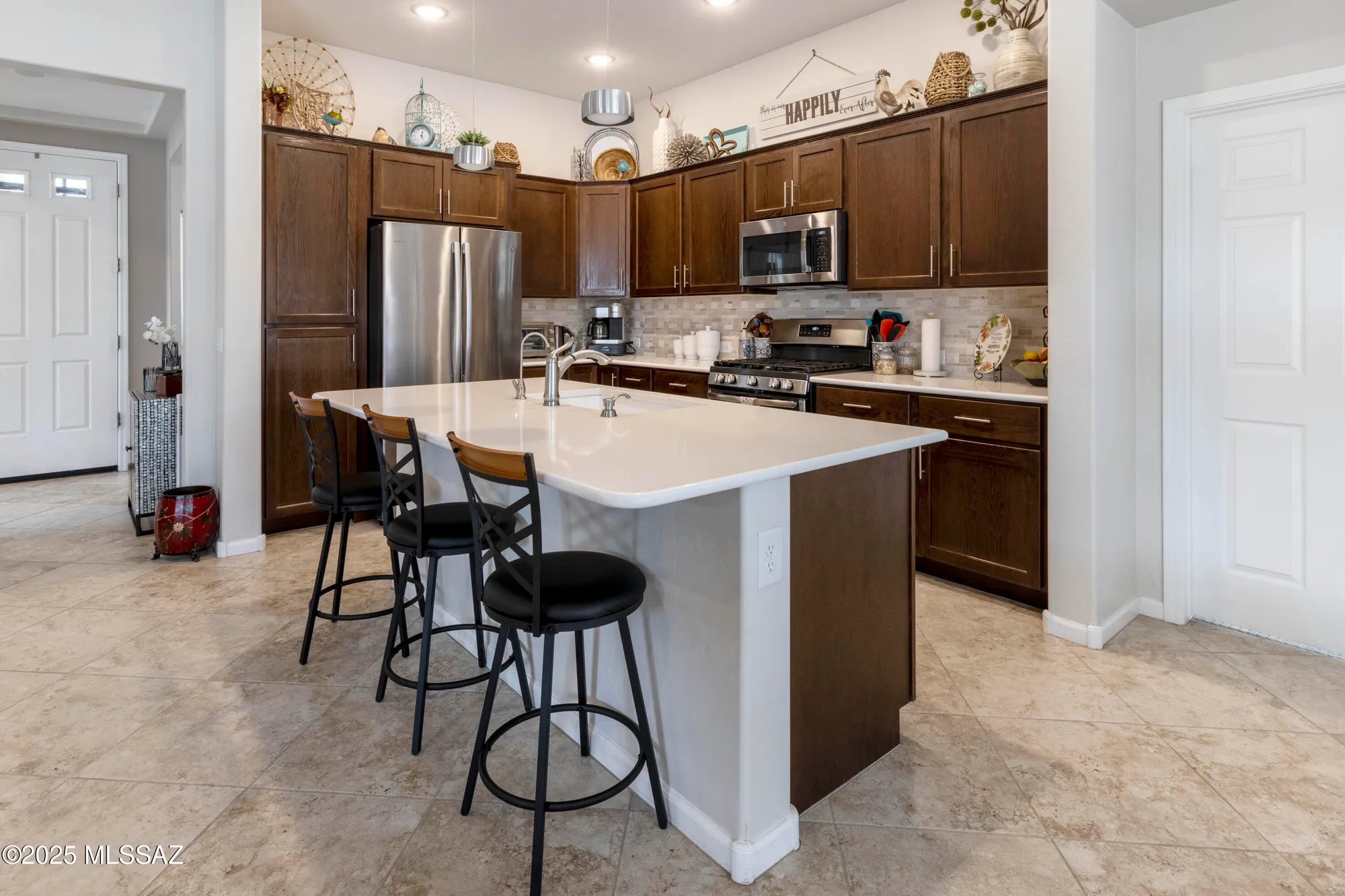 Property Slideshow image 7 of 43 | 31941 s bayberry ct, Oracle, AZ, 85623