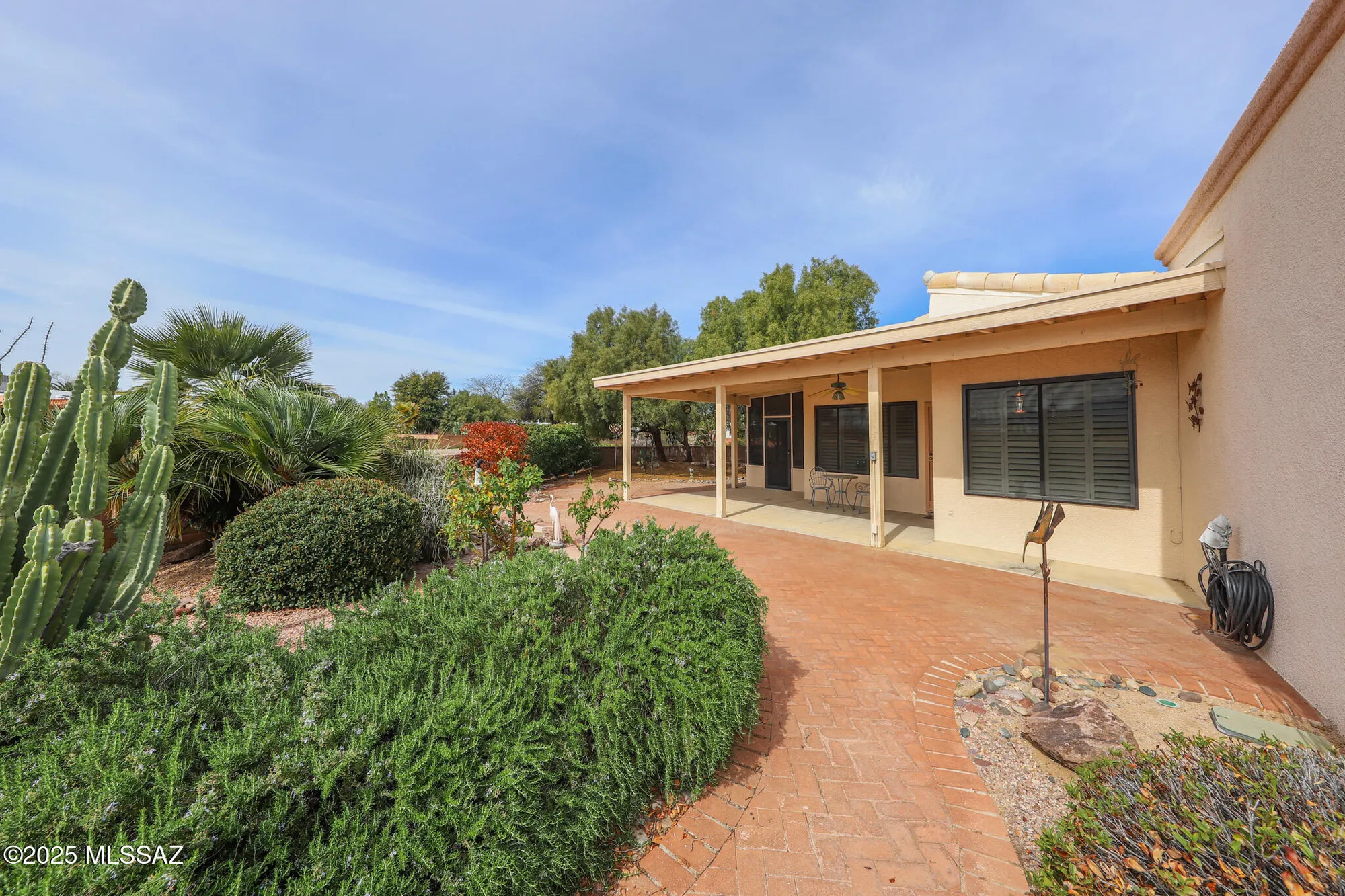 Property Slideshow image 6 of 21 | 1964 s abrego dr, Green Valley, AZ, 85614