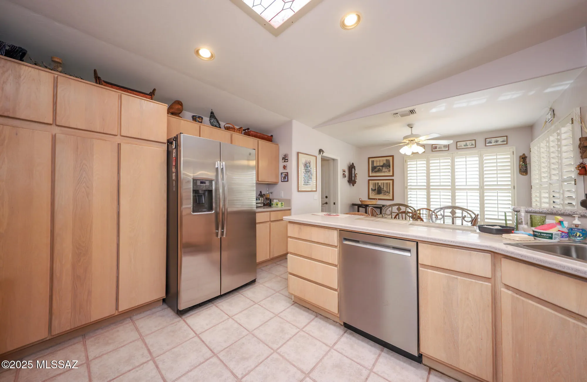 Property Slideshow image 16 of 21 | 1964 s abrego dr, Green Valley, AZ, 85614