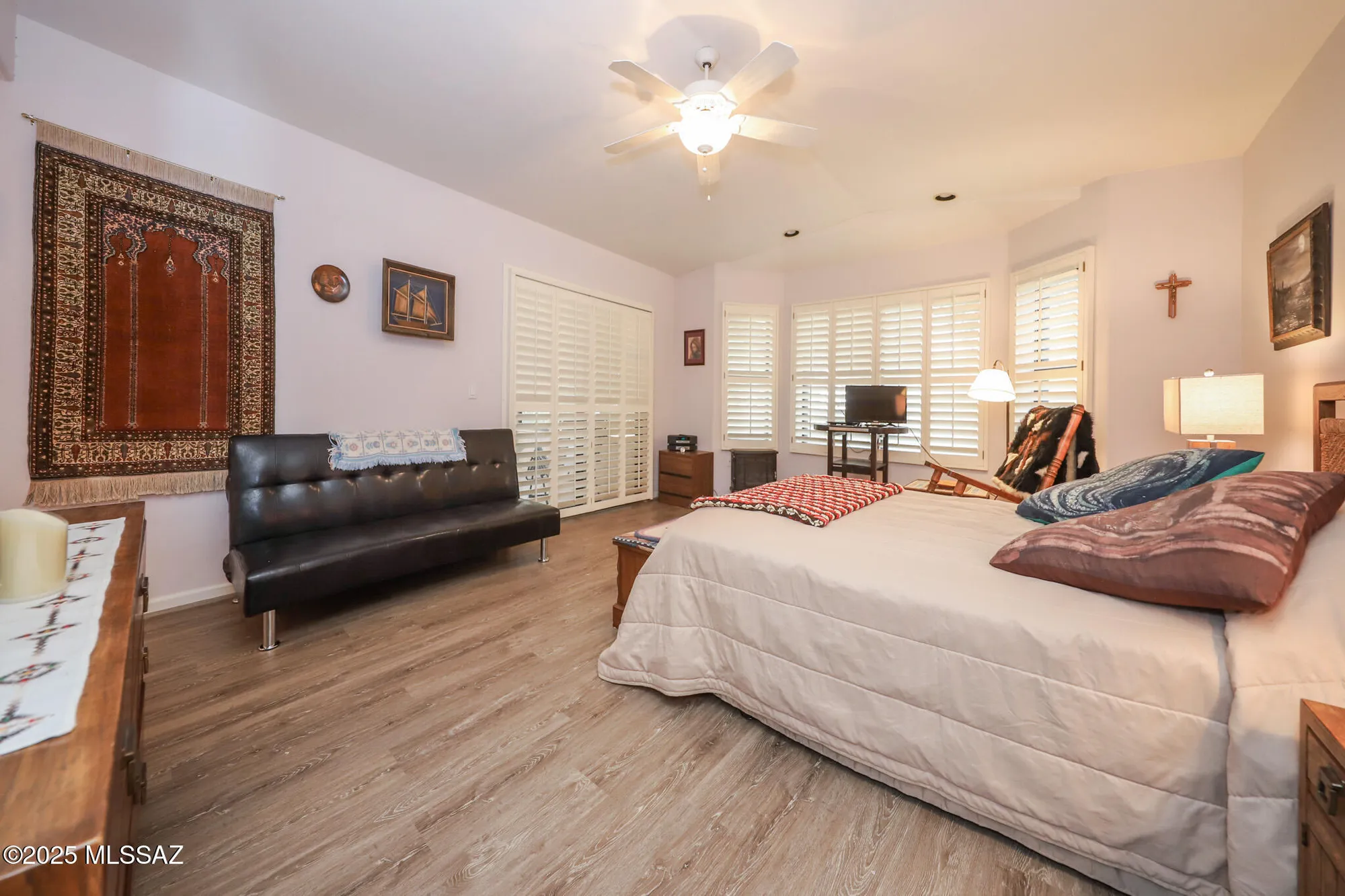 Property Slideshow image 17 of 21 | 1964 s abrego dr, Green Valley, AZ, 85614