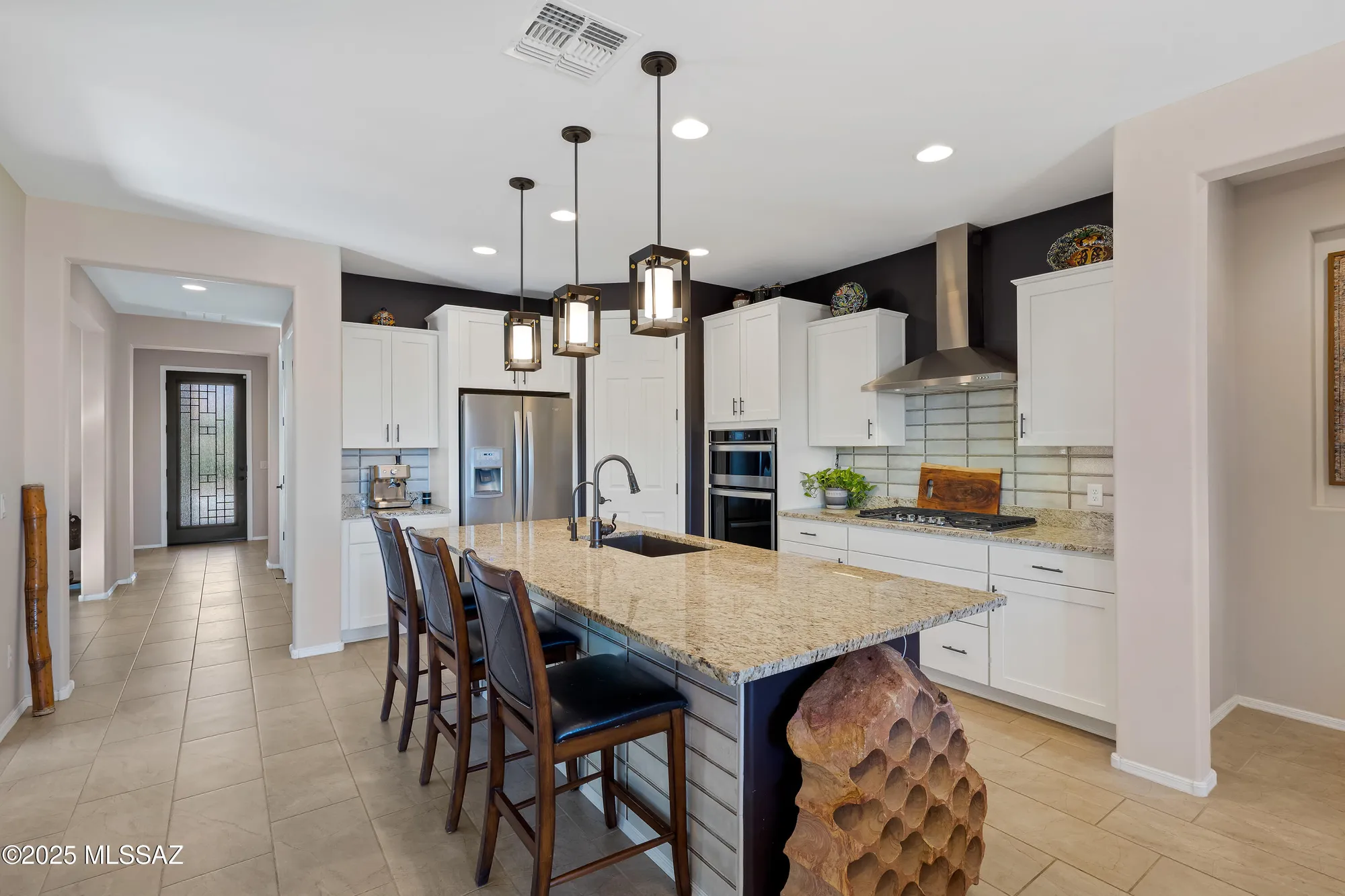 Property Slideshow image 12 of 31 | 6827 w cliff spring trl, Marana, AZ, 85658