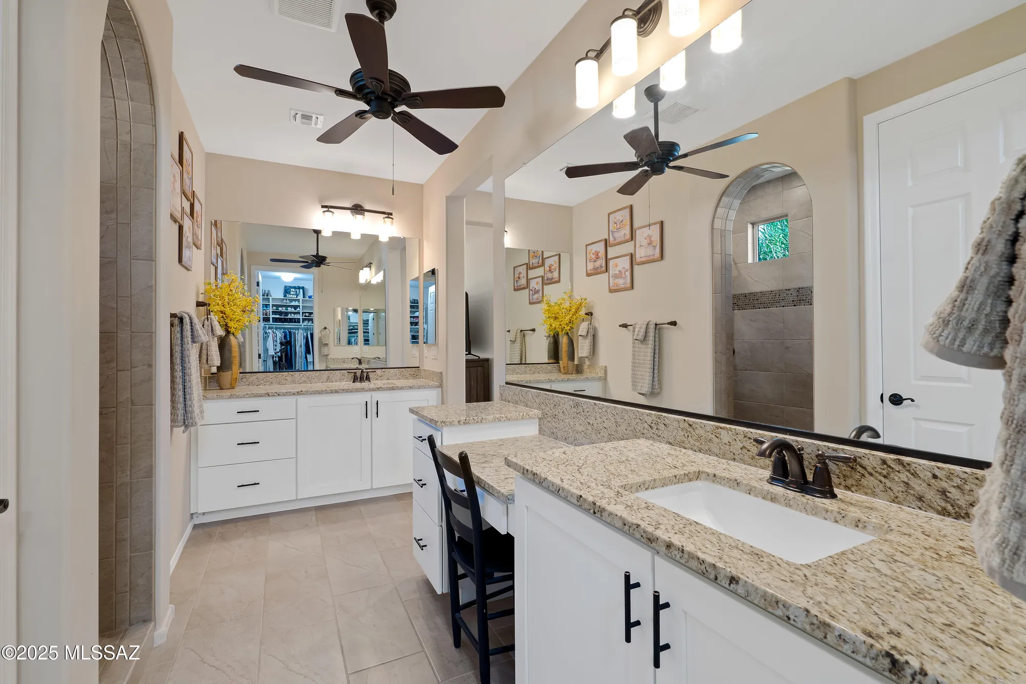 Property Slideshow image 19 of 31 | 6827 w cliff spring trl, Marana, AZ, 85658