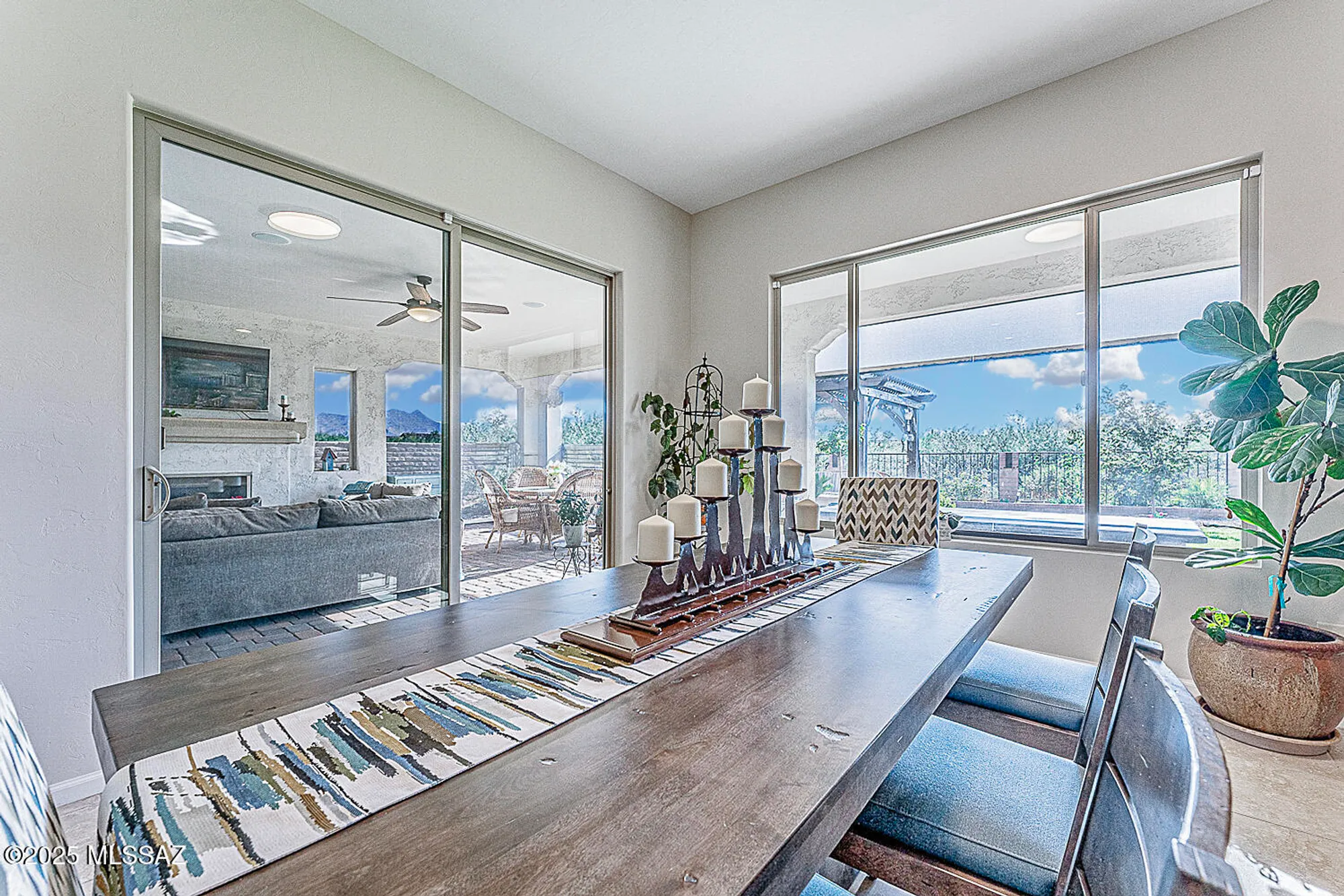 Property Slideshow image 16 of 43 | 2230 e thunder bluff dr, Green Valley, AZ, 85614