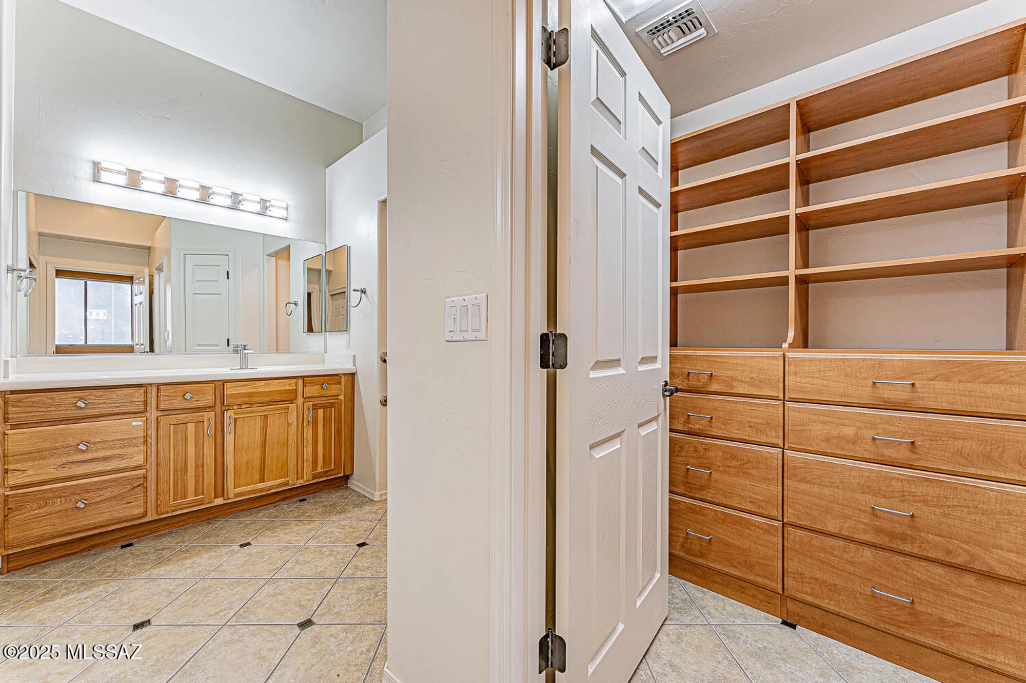 Property Slideshow image 27 of 49 | 917 w bosch dr, Green Valley, AZ, 85614