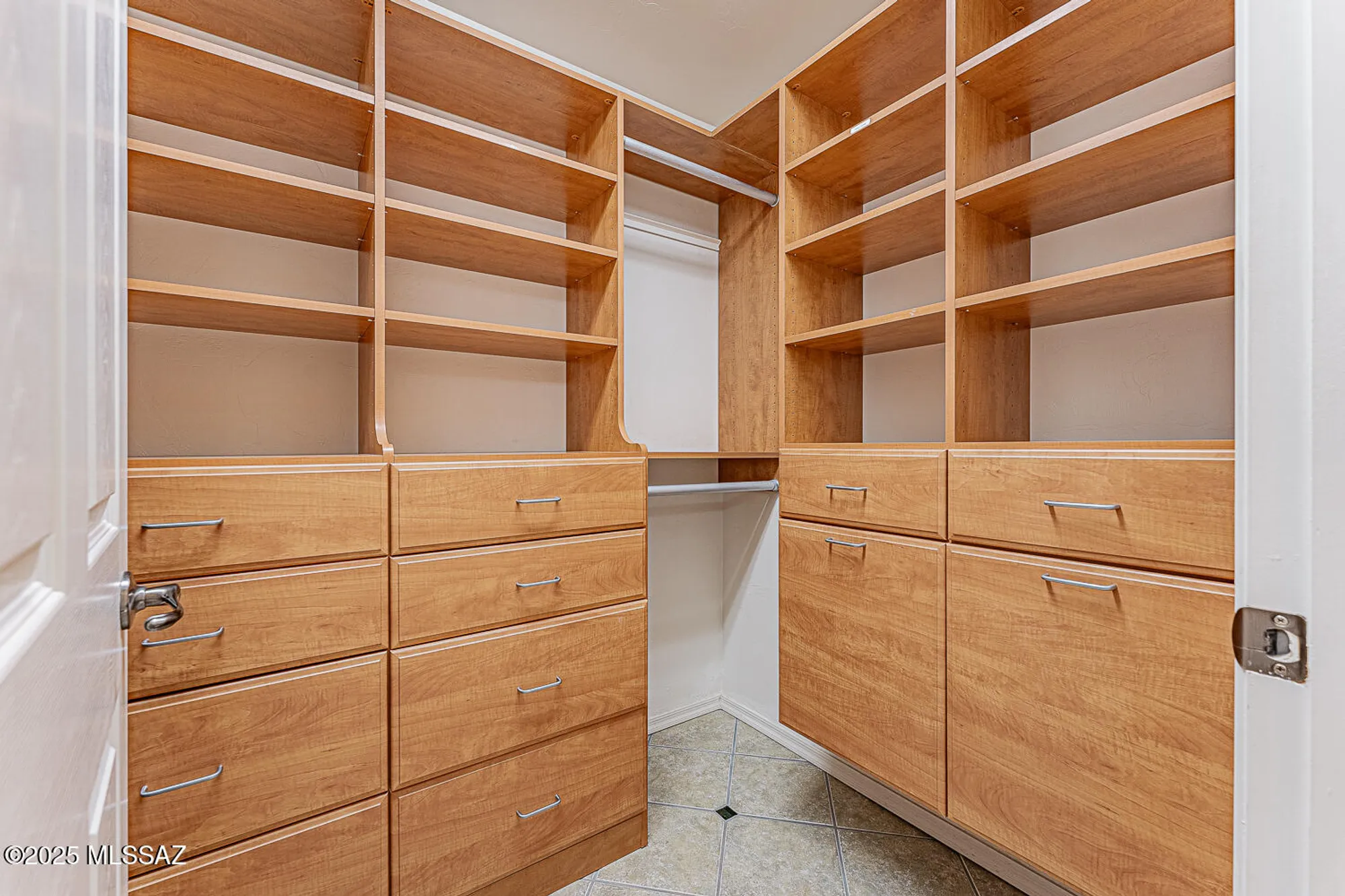 Property Slideshow image 28 of 49 | 917 w bosch dr, Green Valley, AZ, 85614