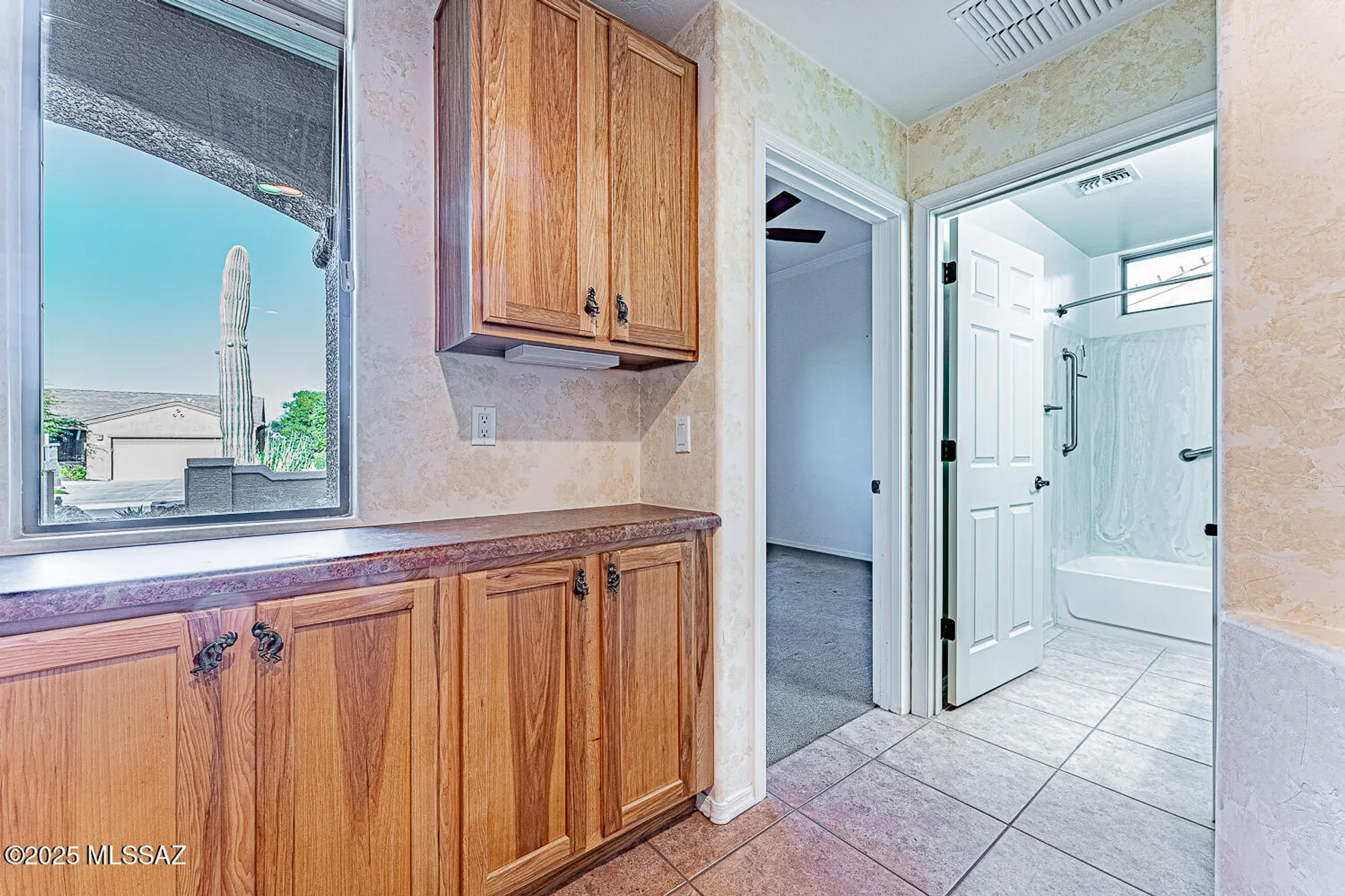 Property Slideshow image 31 of 49 | 917 w bosch dr, Green Valley, AZ, 85614