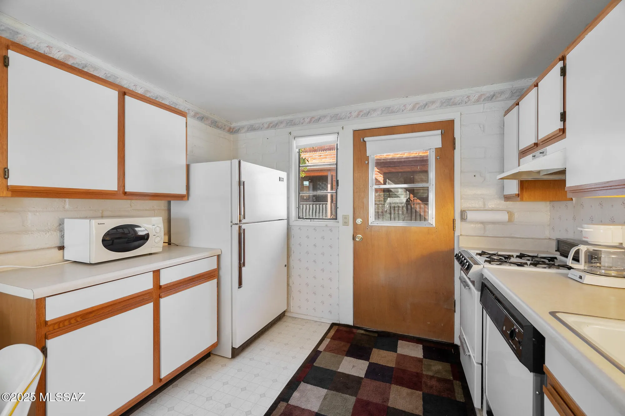 Property Slideshow image 14 of 31 | 222 s paseo quinta a, Green Valley, AZ, 85614