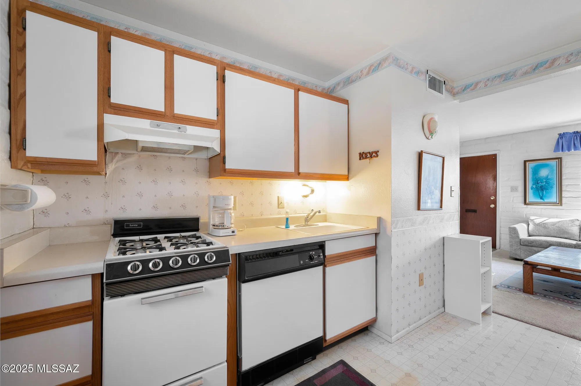 Property Slideshow image 16 of 31 | 222 s paseo quinta a, Green Valley, AZ, 85614