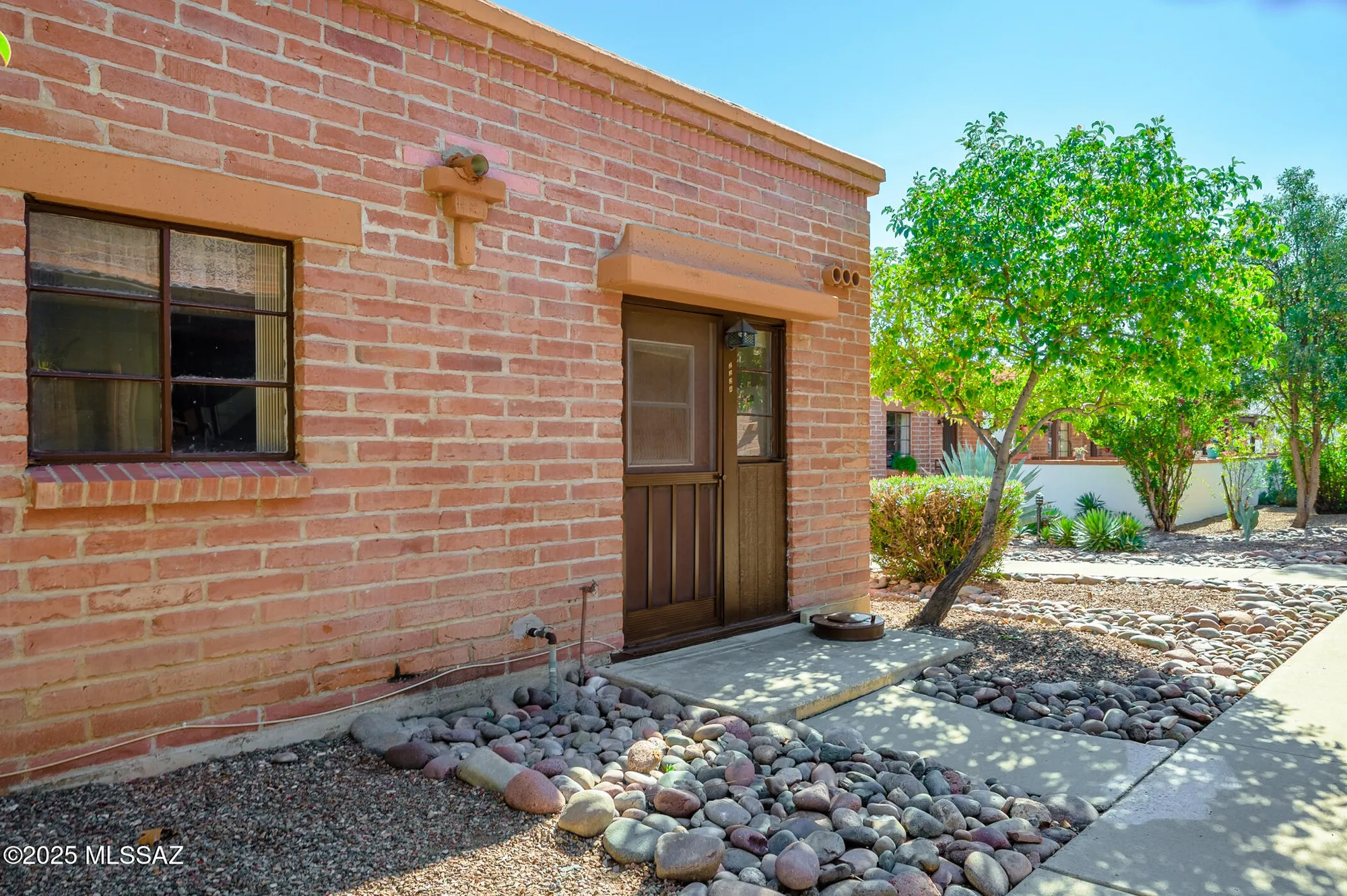 Property Slideshow image 27 of 31 | 222 s paseo quinta a, Green Valley, AZ, 85614