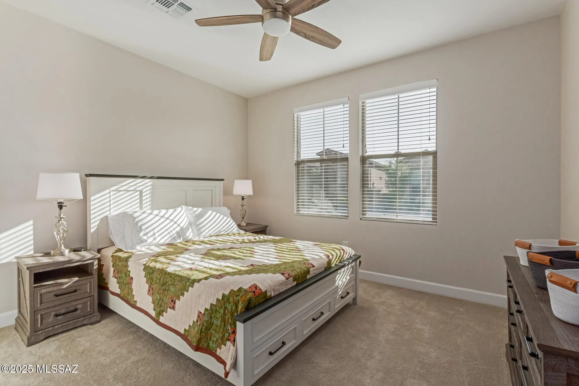 Property Slideshow image 15 of 39 | 30611 s osprey dr, Oracle, AZ, 85623