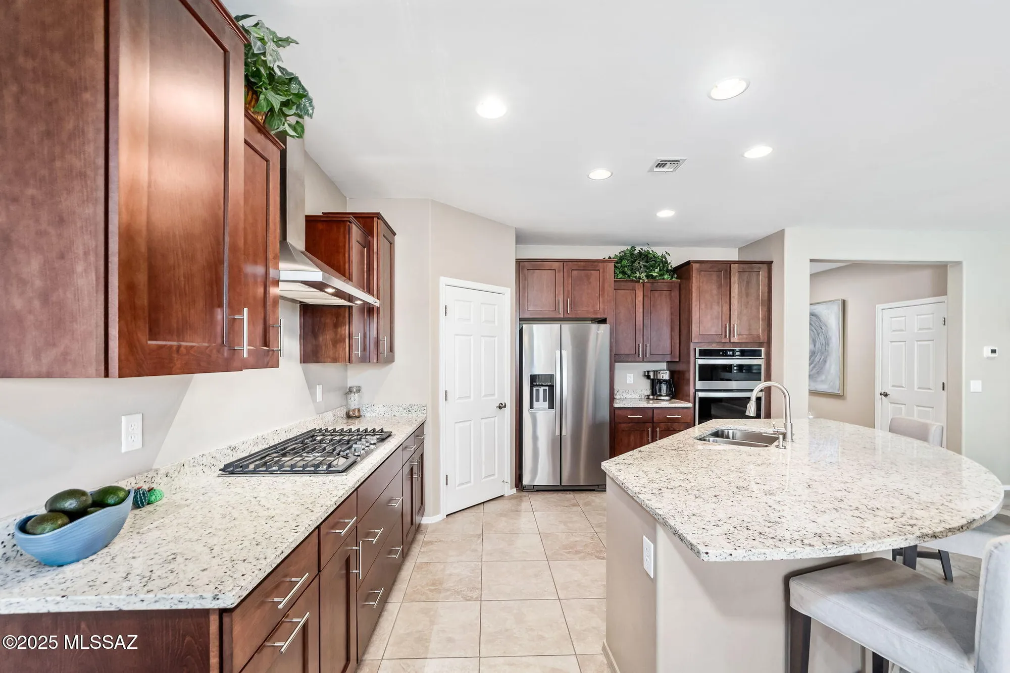 Property Slideshow image 12 of 51 | 7084 w cliff spring trl, Marana, AZ, 85658