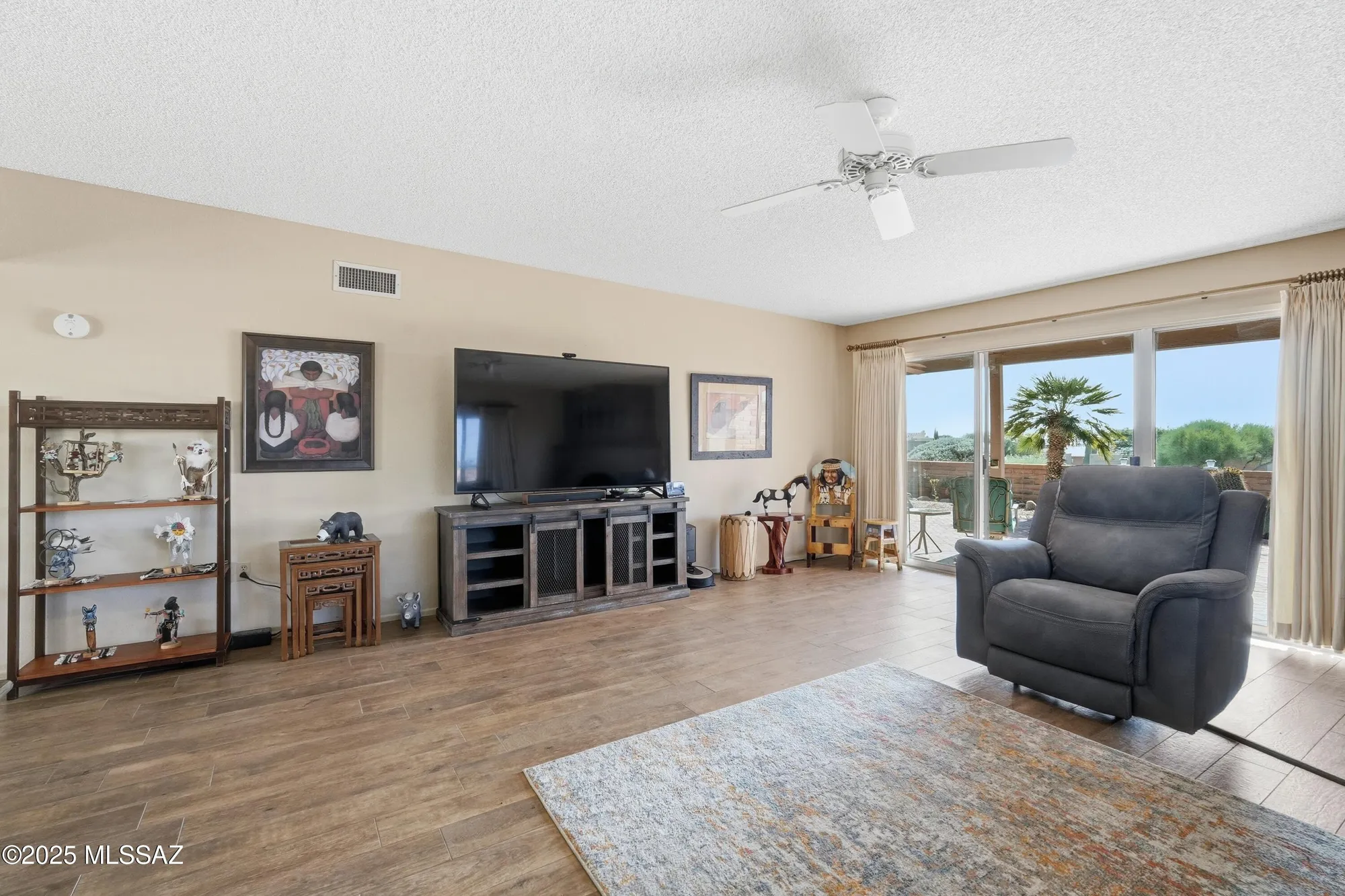 Property Slideshow image 15 of 34 | 1571 w via de roma, Green Valley, AZ, 85622
