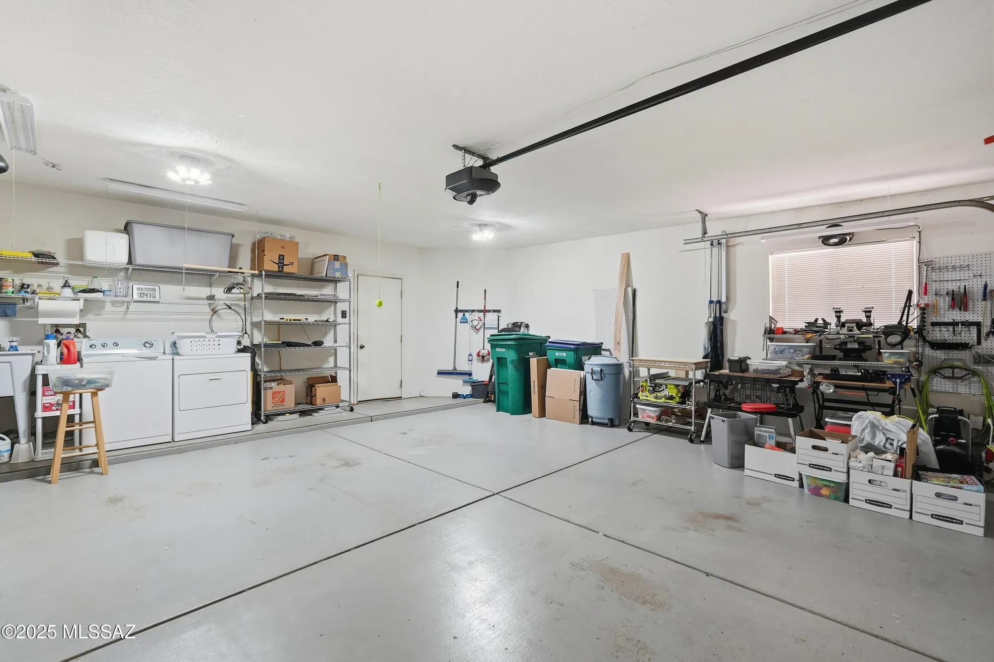 Property Slideshow image 26 of 34 | 1571 w via de roma, Green Valley, AZ, 85622