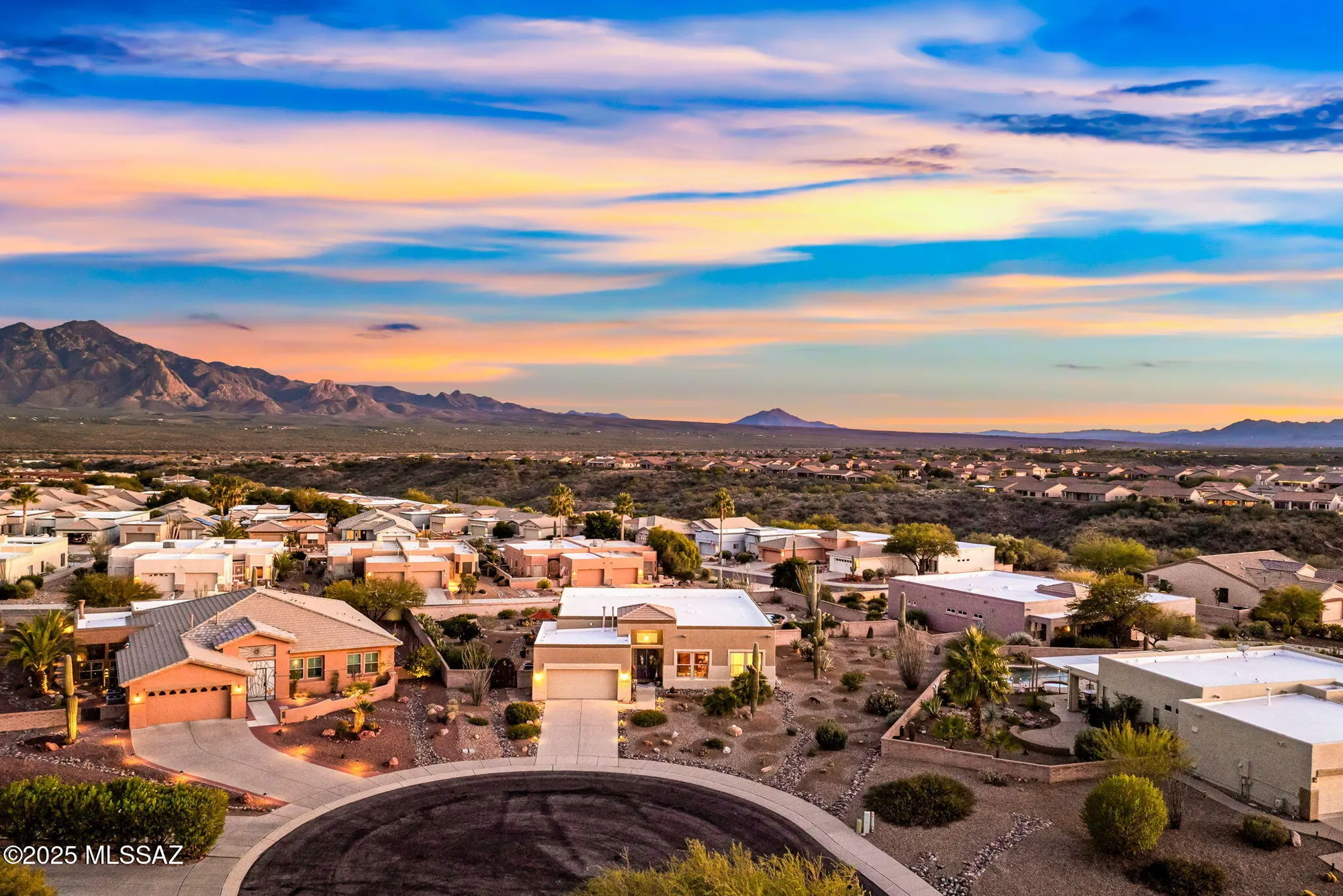 Property Slideshow image 4 of 51 | 4583 s moon river pl, Green Valley, AZ, 85622