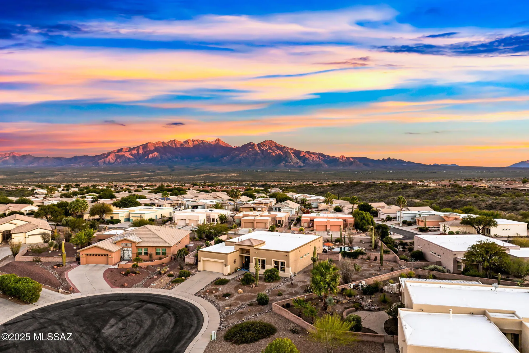 Property Slideshow image 3 of 51 | 4583 s moon river pl, Green Valley, AZ, 85622