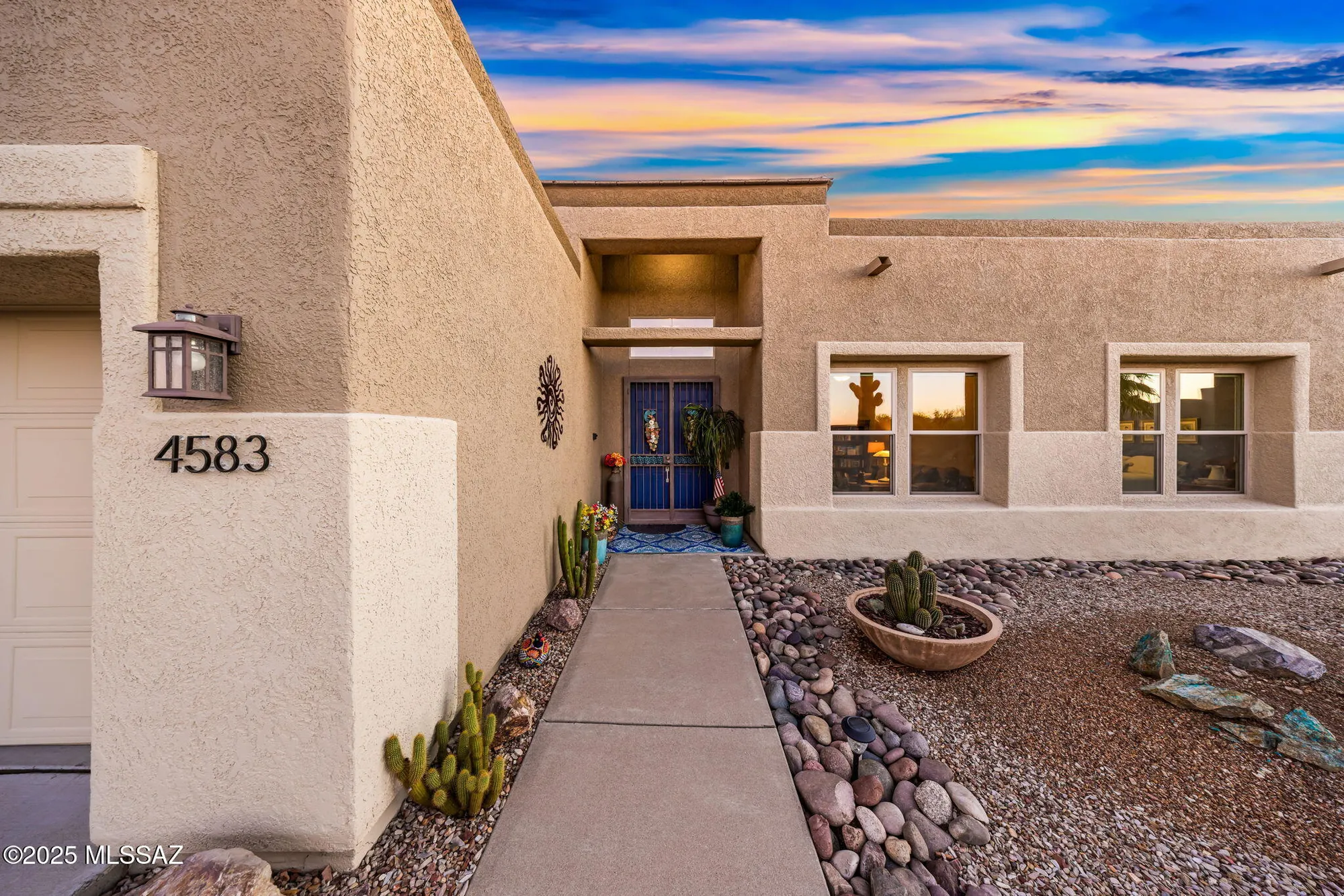 Property Slideshow image 5 of 51 | 4583 s moon river pl, Green Valley, AZ, 85622