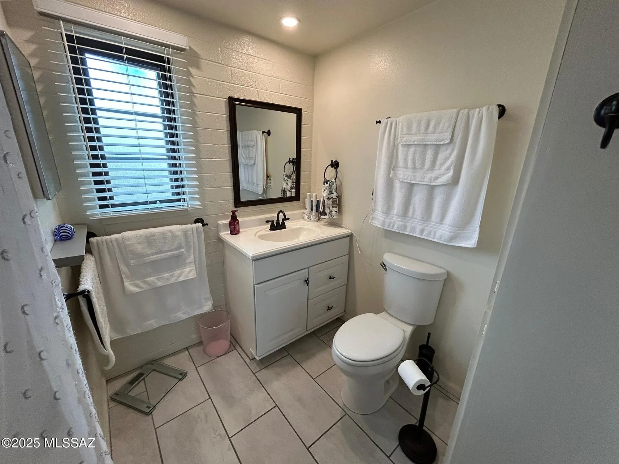 Property Slideshow image 24 of 33 | 373 s paseo sarta c, Green Valley, AZ, 85614