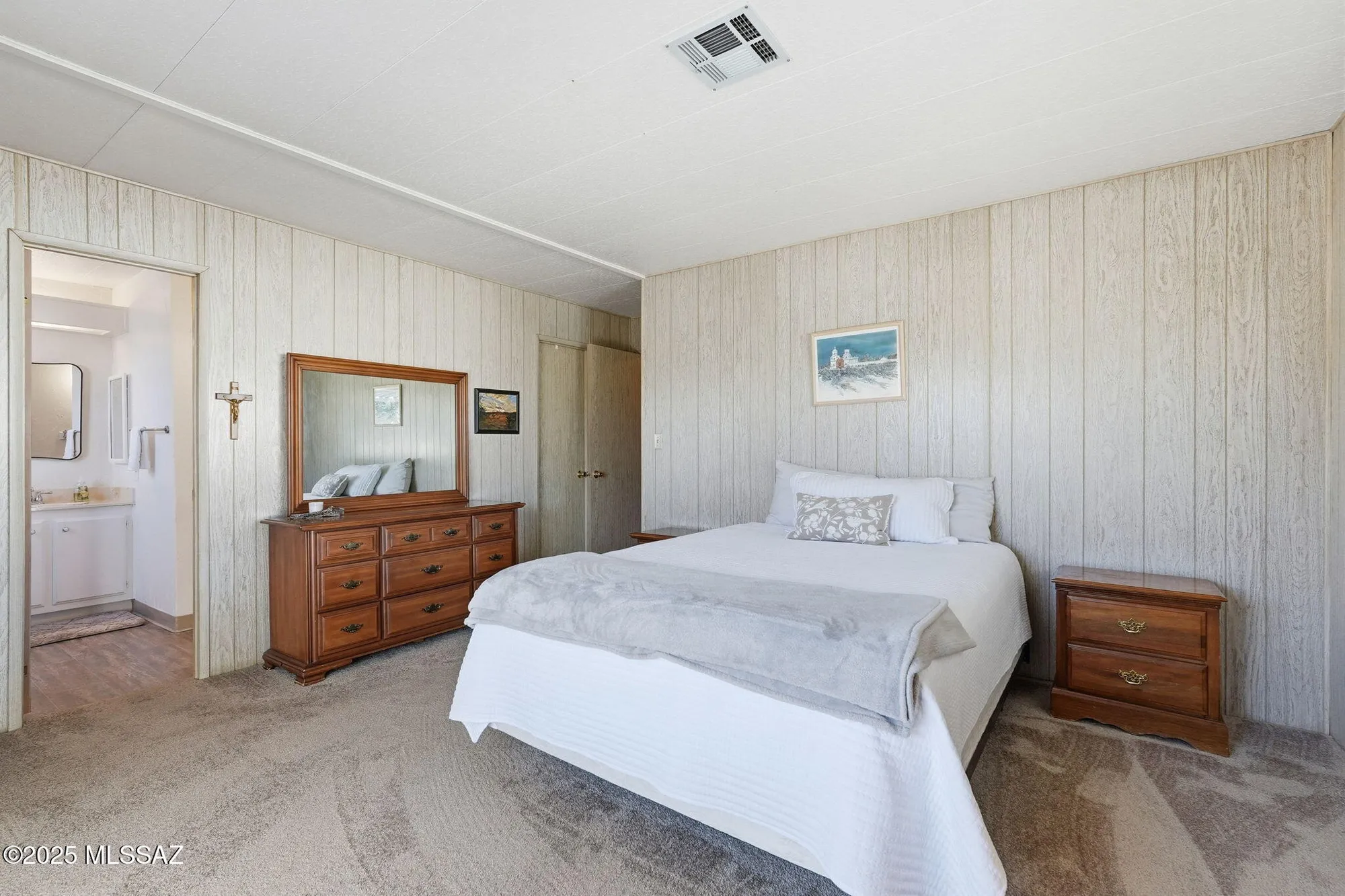 Property Slideshow image 12 of 34 | 167 w cedro dr, Green Valley, AZ, 85614