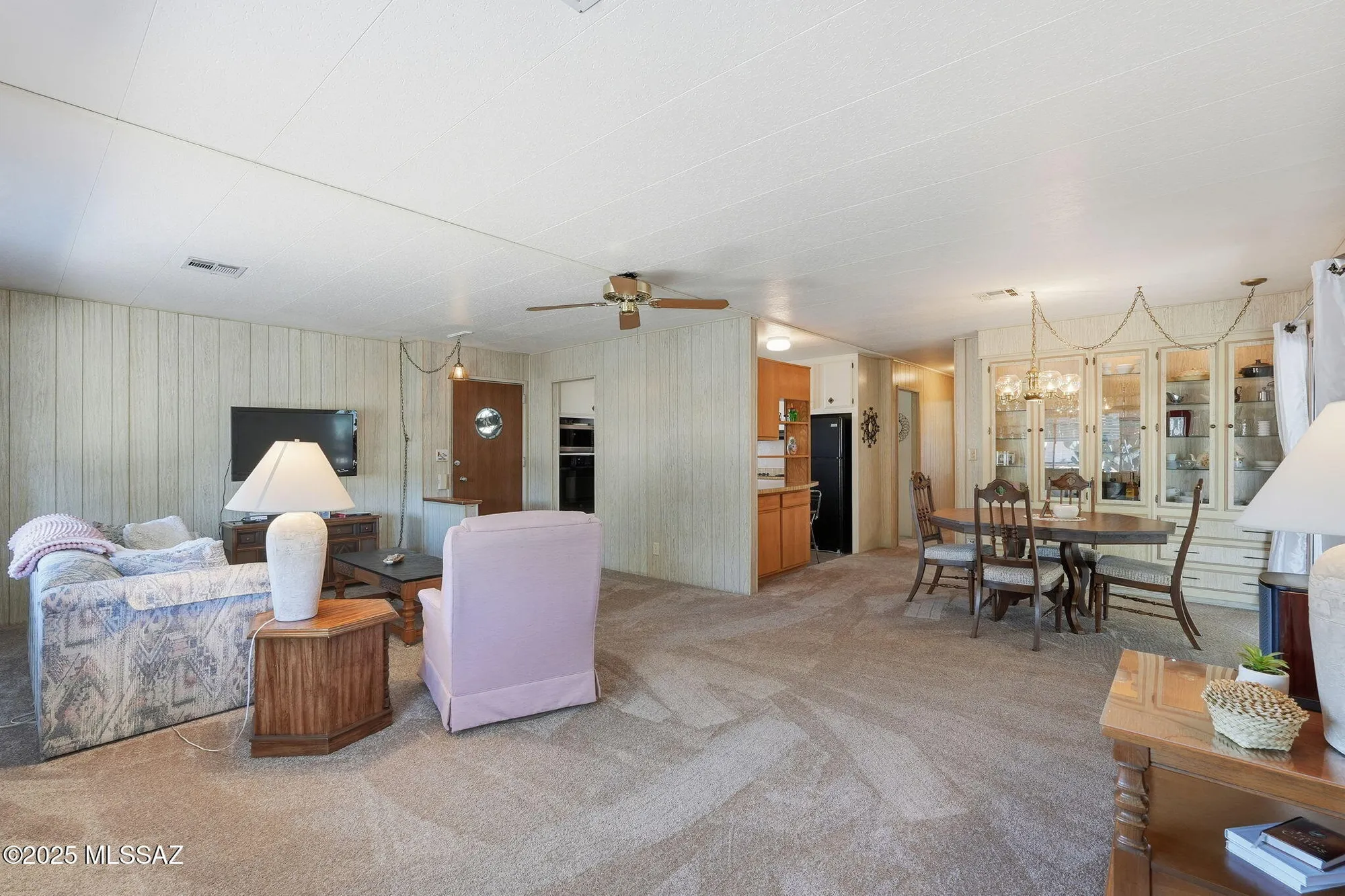Property Slideshow image 5 of 34 | 167 w cedro dr, Green Valley, AZ, 85614