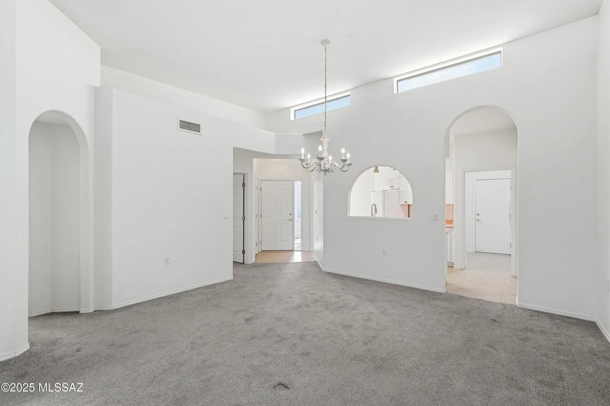 Property Slideshow image 6 of 42 | 988 w calle de emilia, Green Valley, AZ, 85614