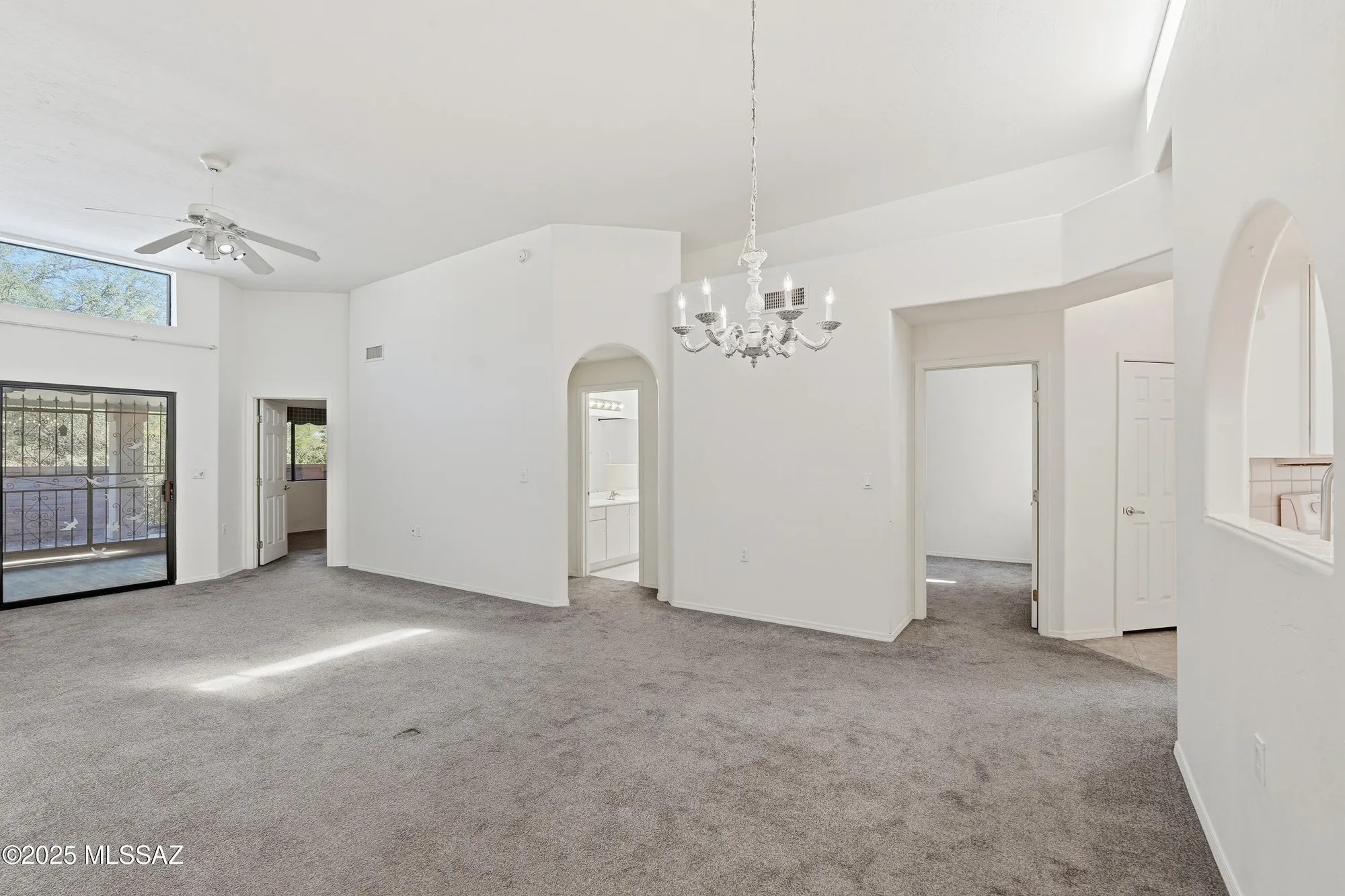 Property Slideshow image 8 of 42 | 988 w calle de emilia, Green Valley, AZ, 85614