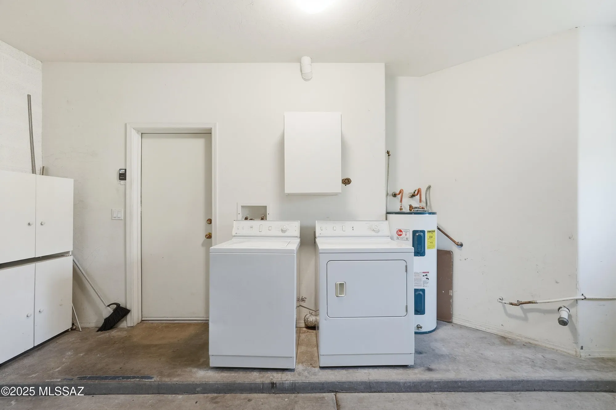 Property Slideshow image 35 of 42 | 988 w calle de emilia, Green Valley, AZ, 85614