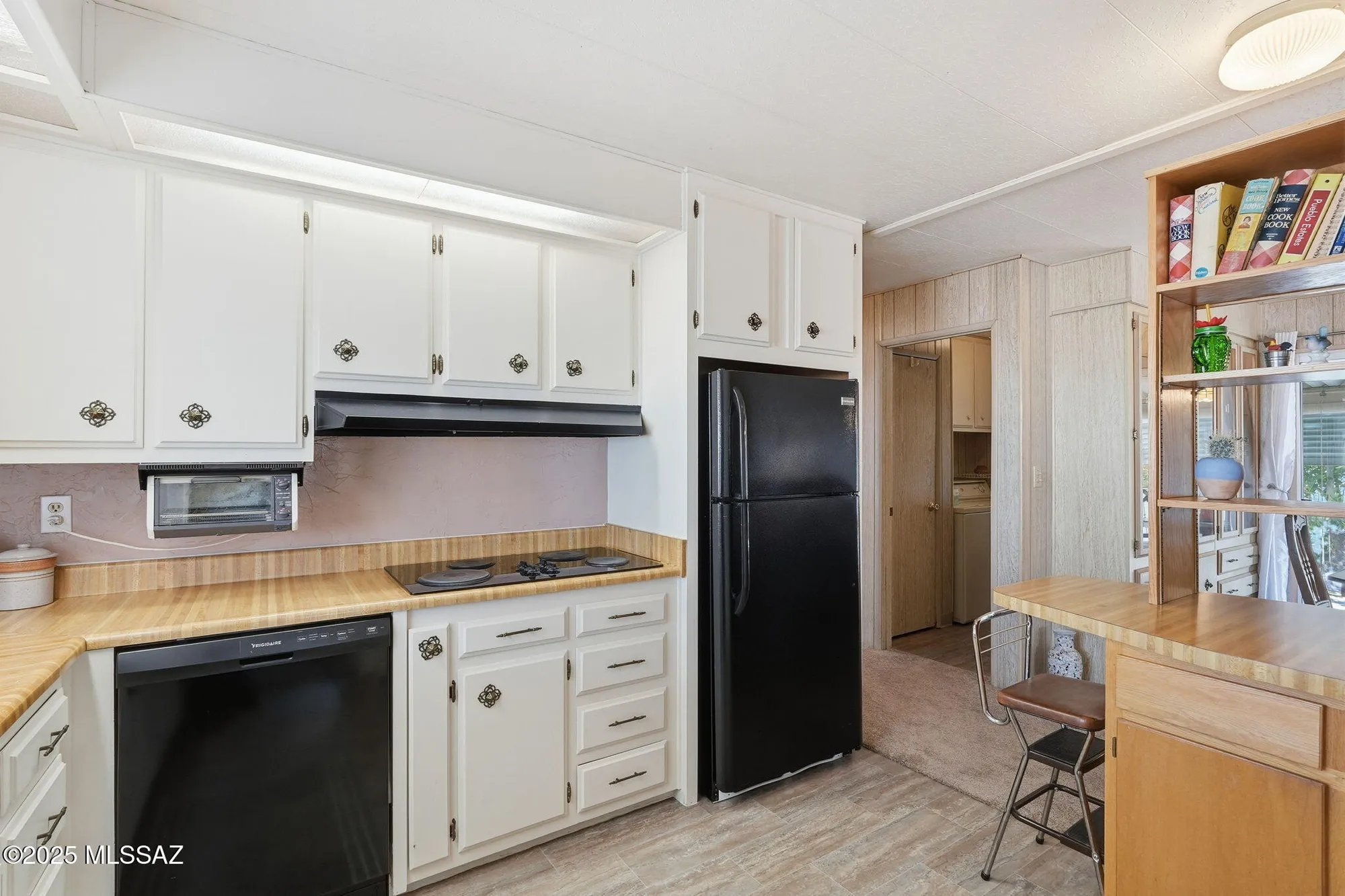 Property Slideshow image 11 of 34 | 167 w cedro dr, Green Valley, AZ, 85614