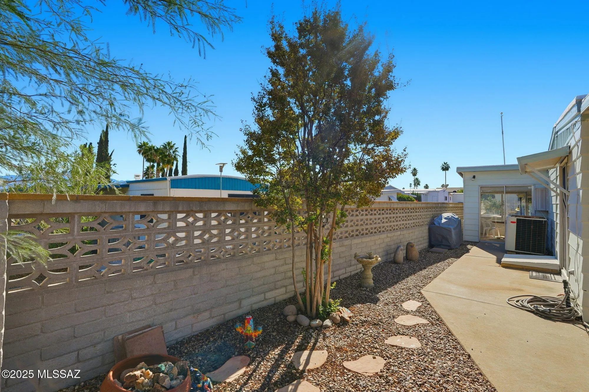 Property Slideshow image 23 of 34 | 167 w cedro dr, Green Valley, AZ, 85614
