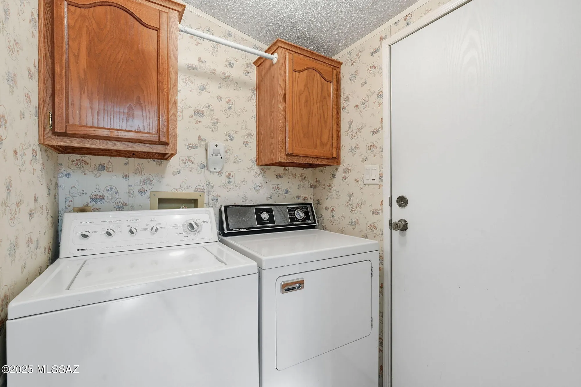 Property Slideshow image 20 of 35 | 155 w pinon dr, Green Valley, AZ, 85614