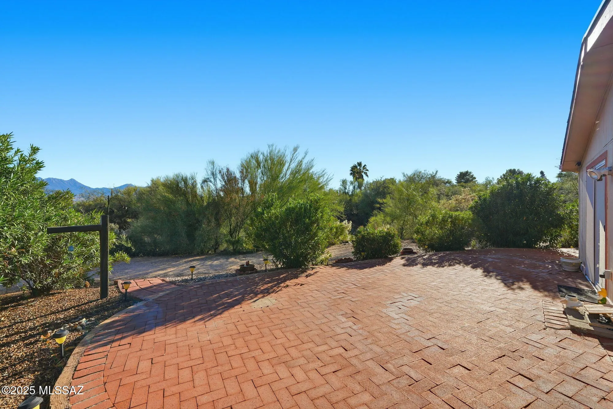 Property Slideshow image 26 of 35 | 155 w pinon dr, Green Valley, AZ, 85614